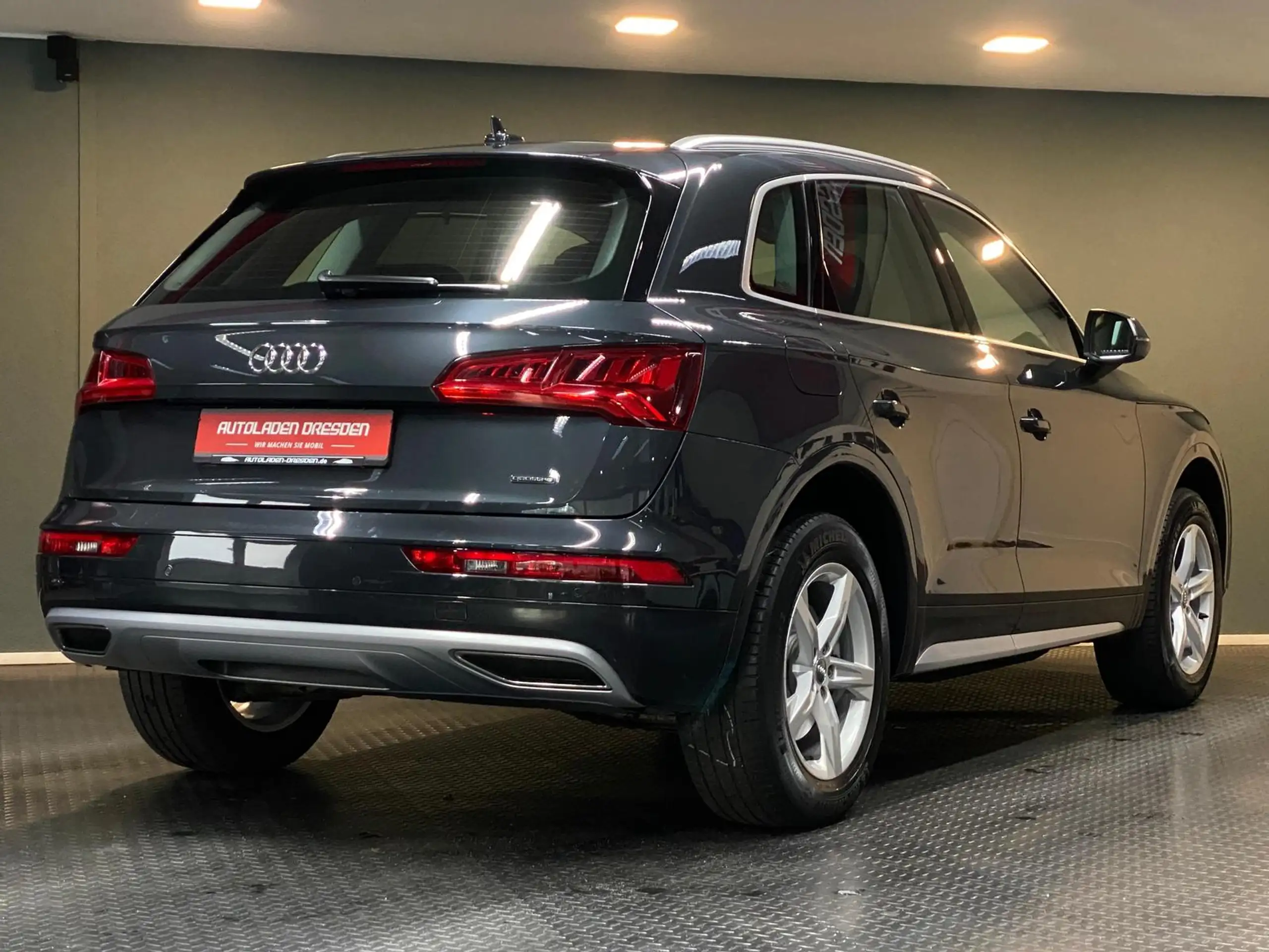 Audi - Q5