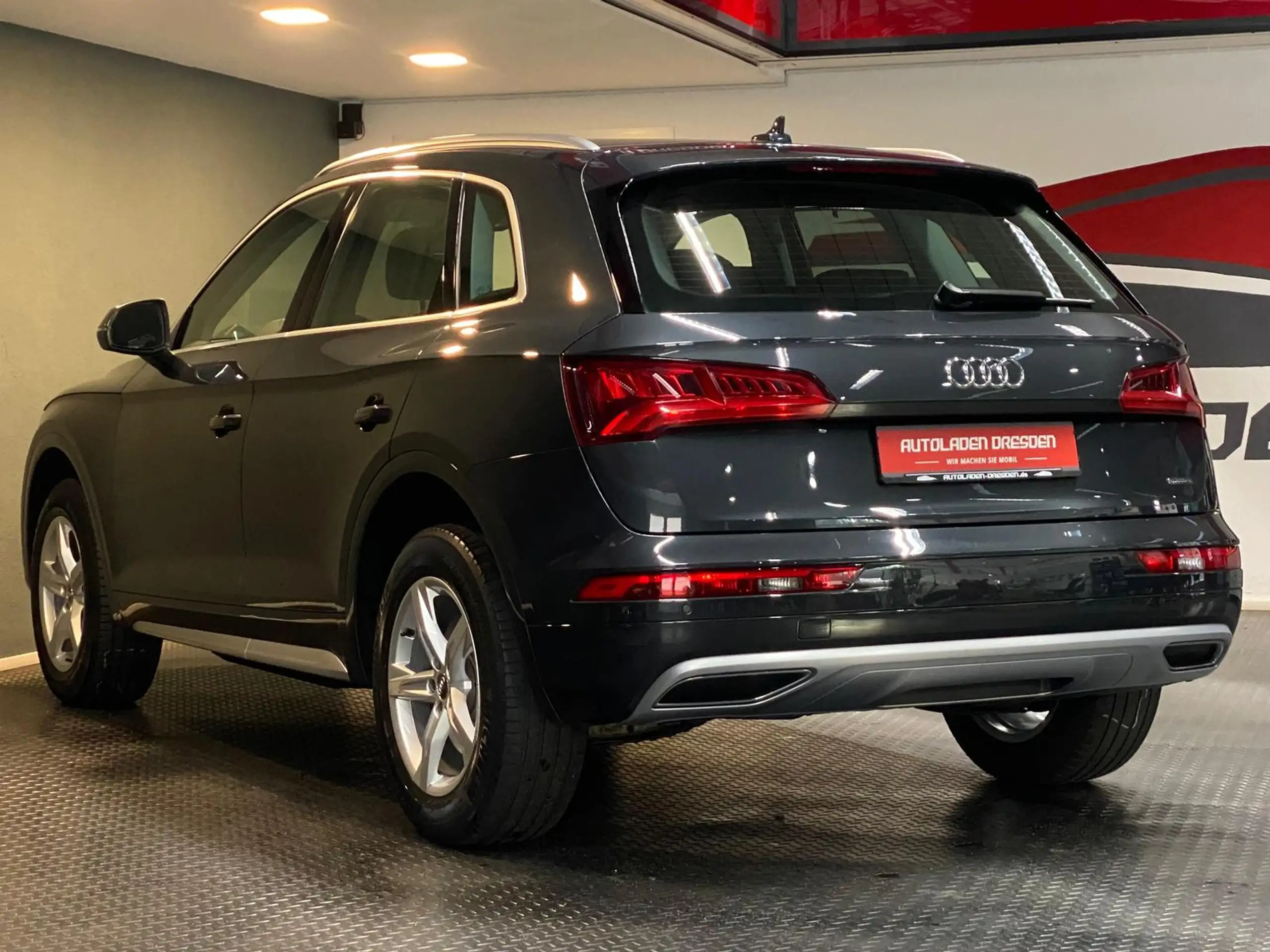 Audi - Q5