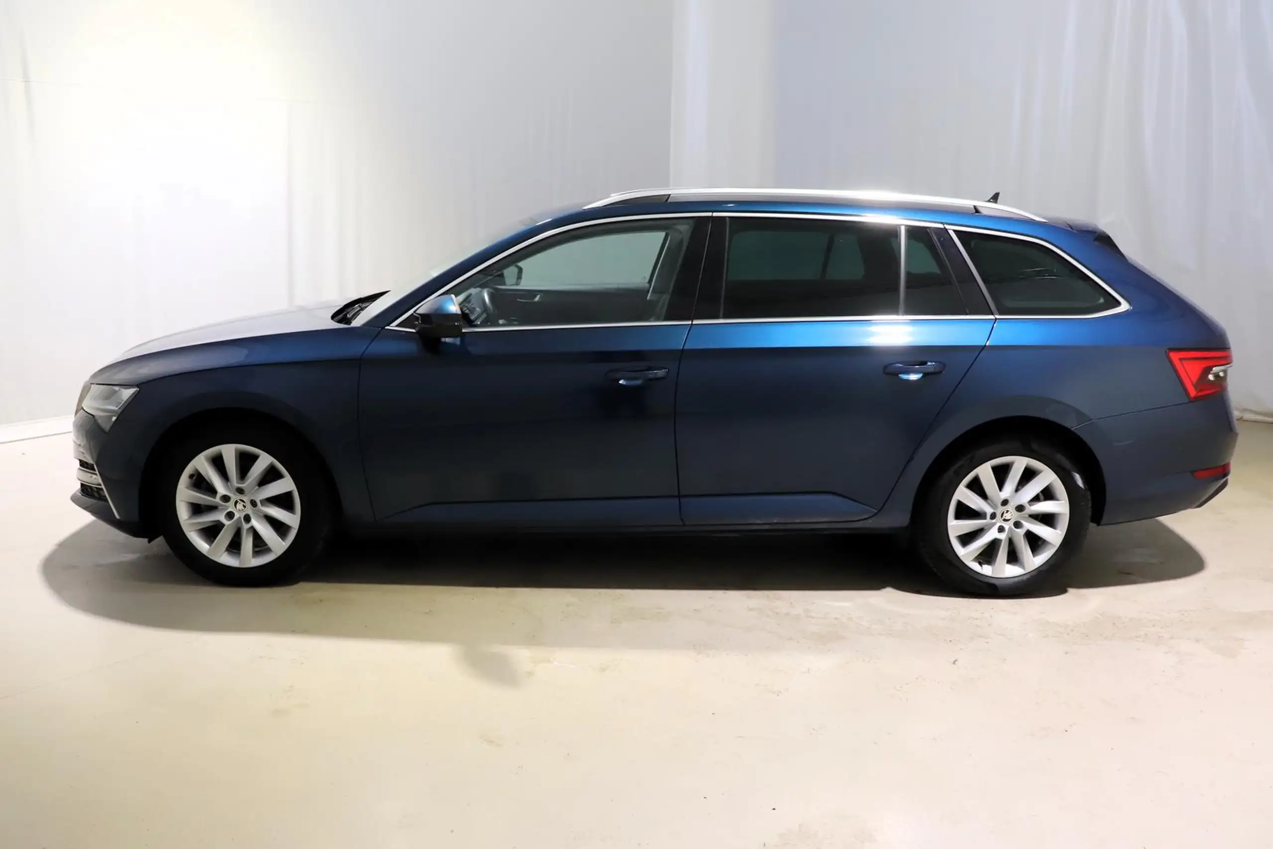 Skoda - Superb