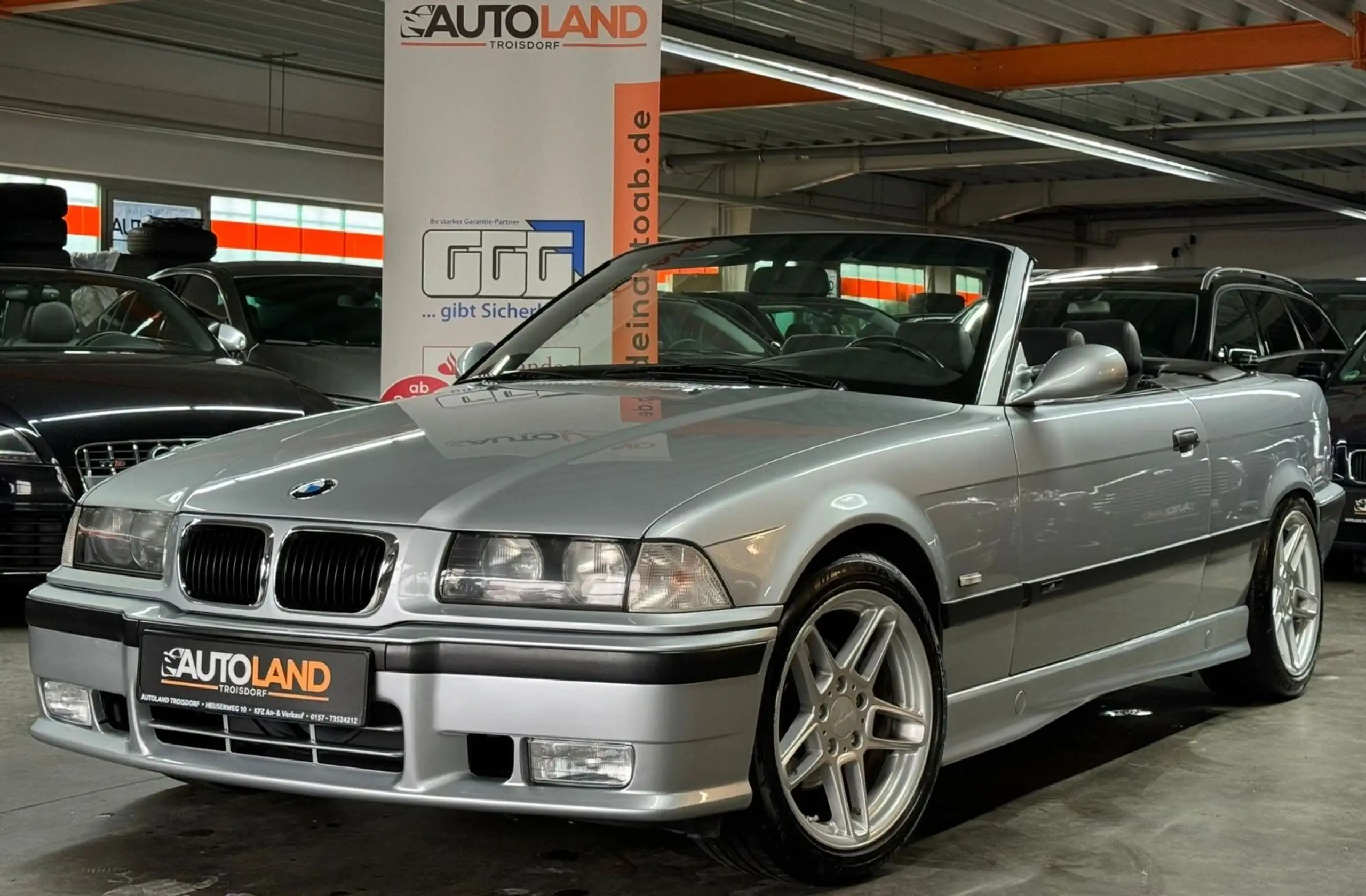 BMW - 328