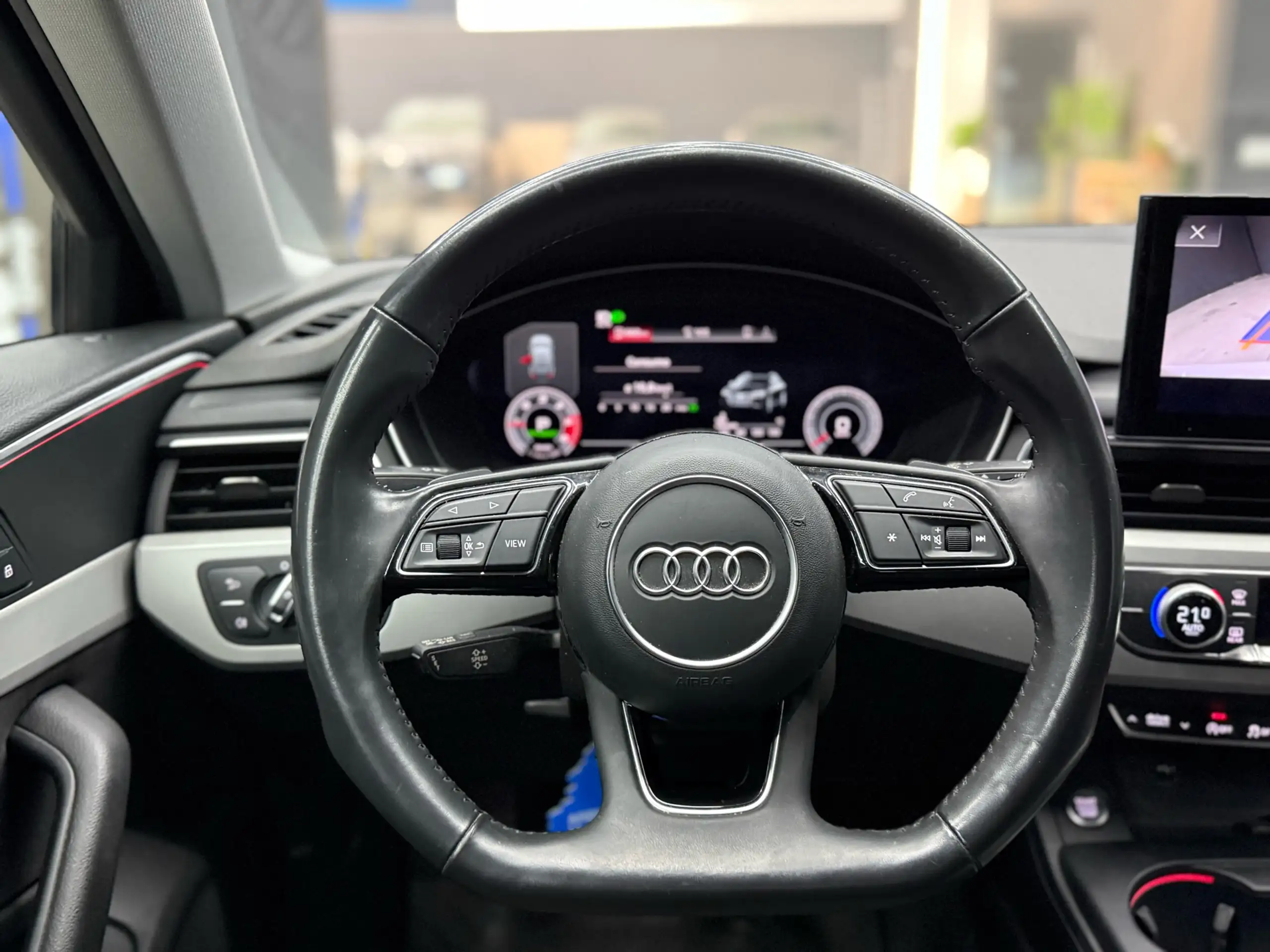 Audi - A4