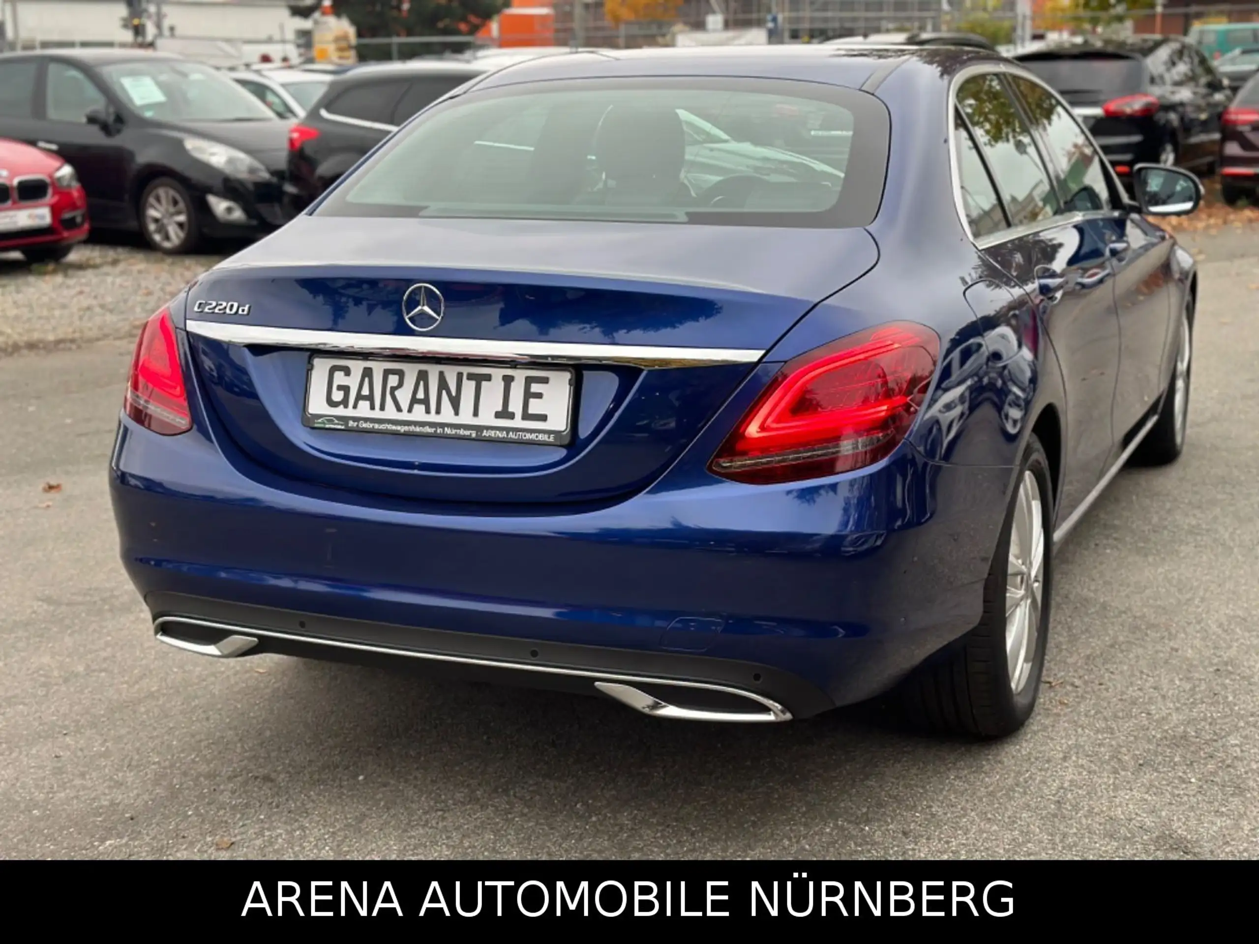 Mercedes-Benz - C 220