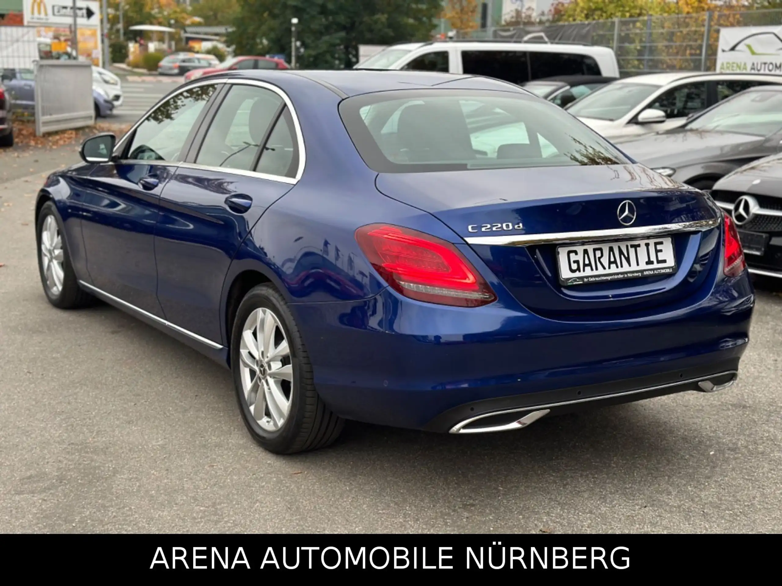 Mercedes-Benz - C 220