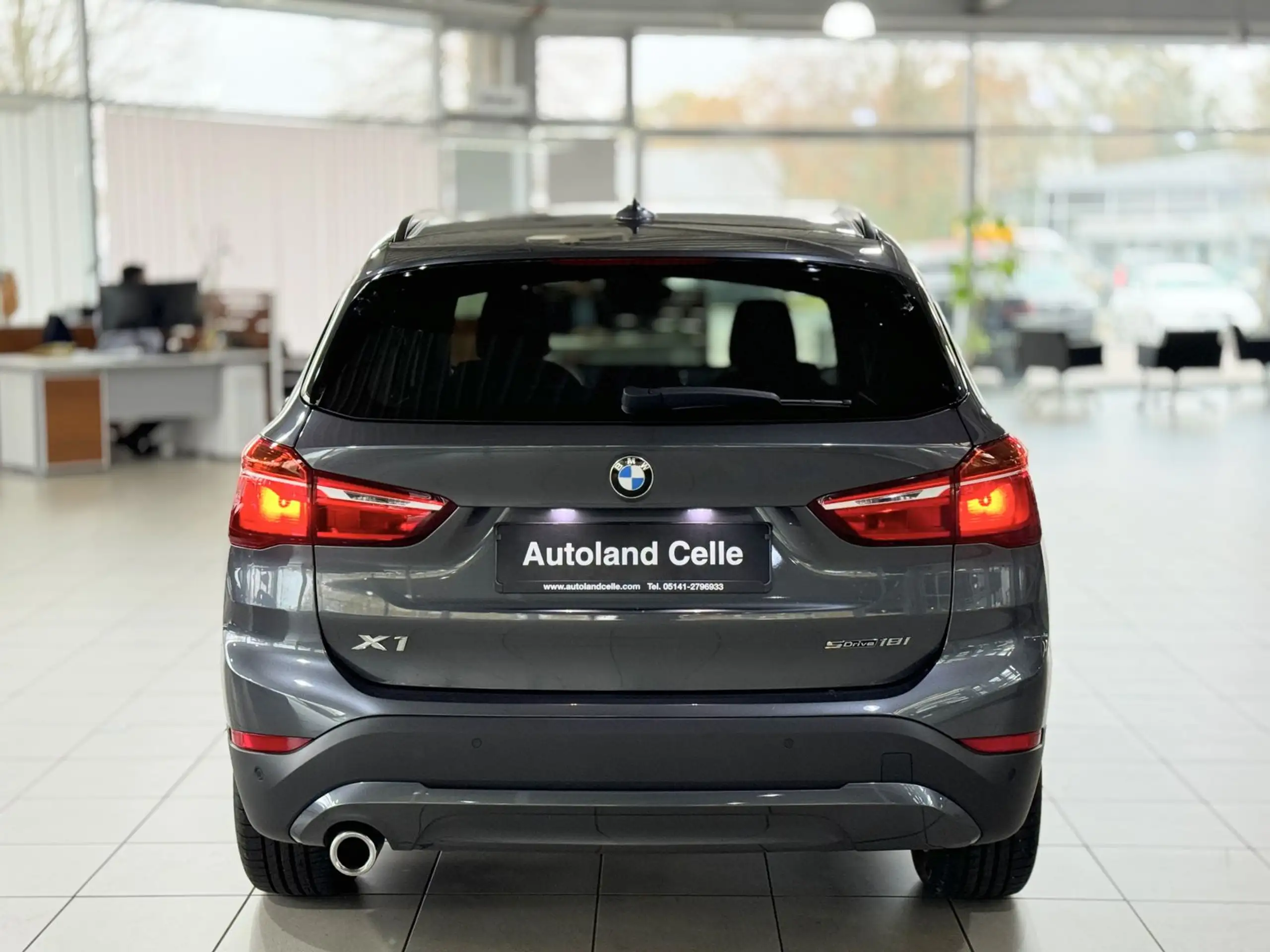 BMW - X1