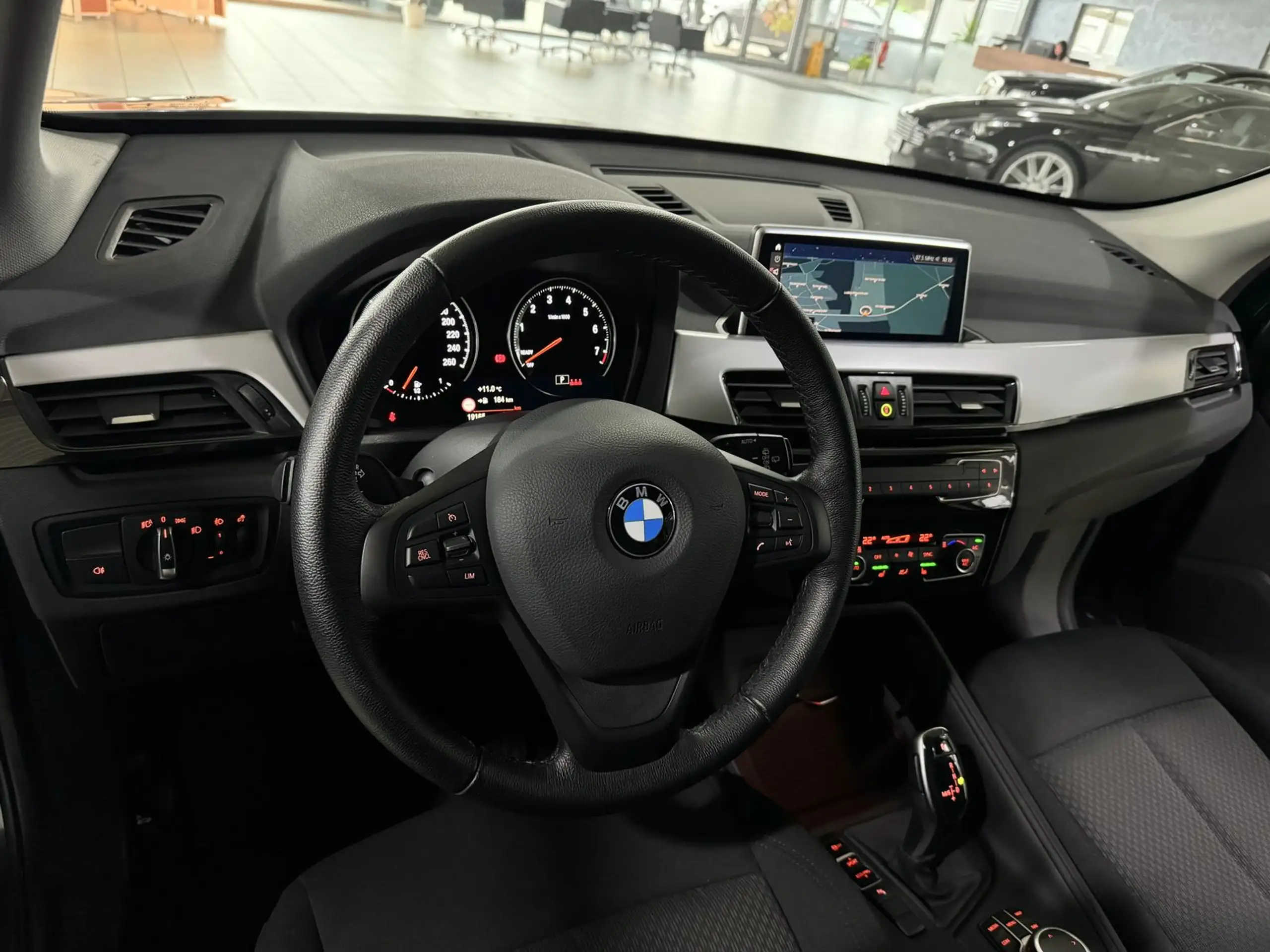 BMW - X1