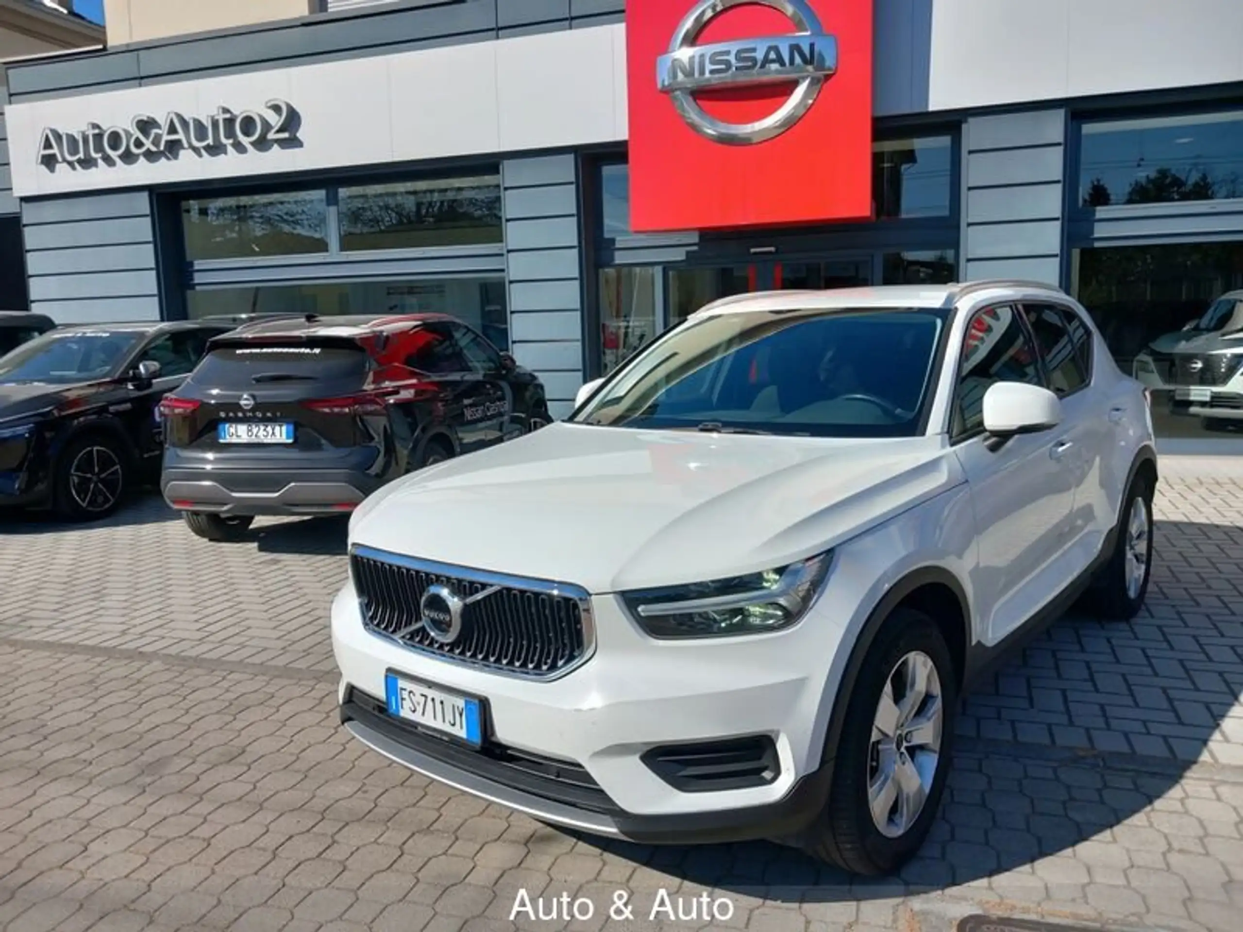 Volvo - XC40