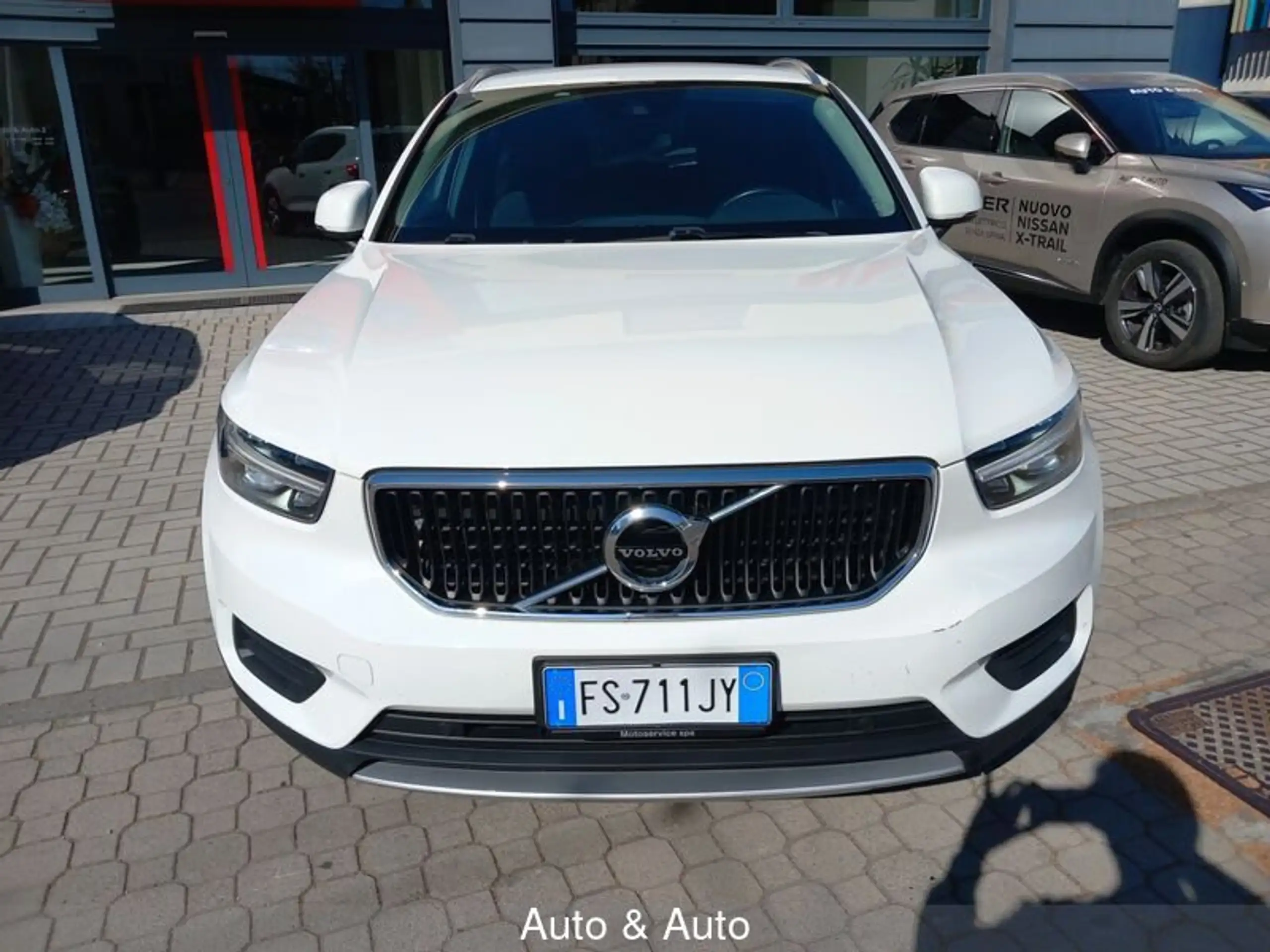 Volvo - XC40