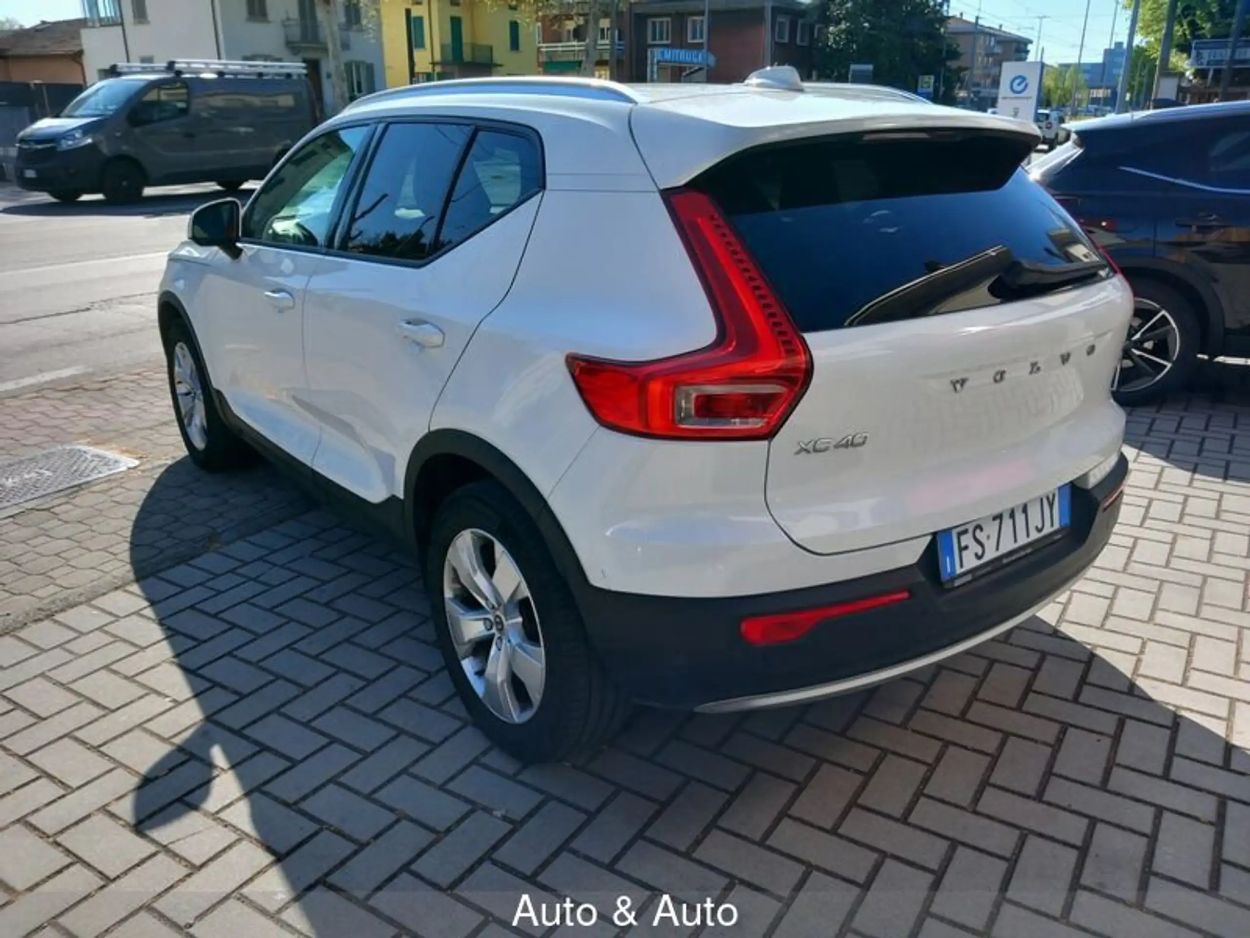 Volvo - XC40