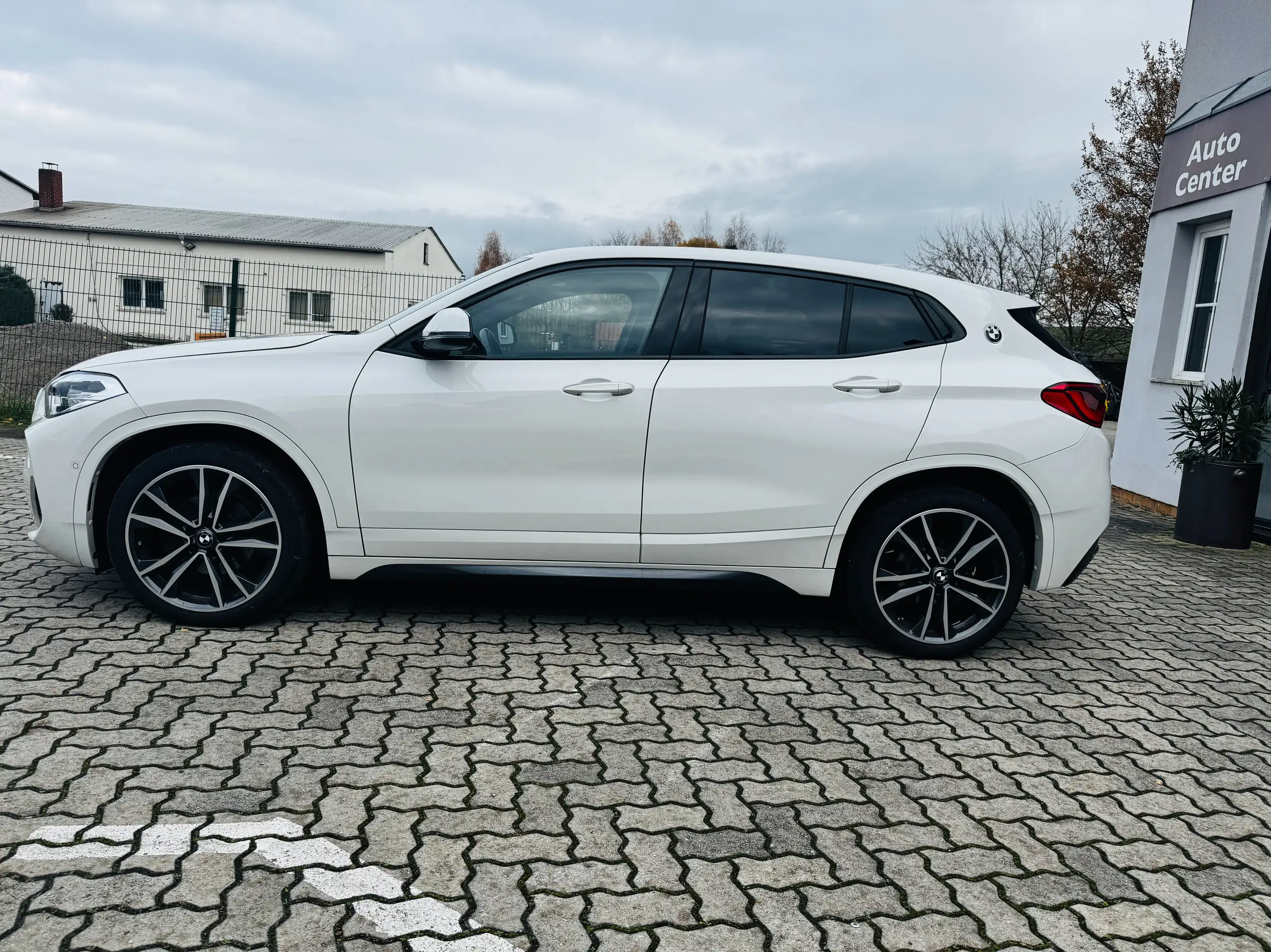 BMW - X2