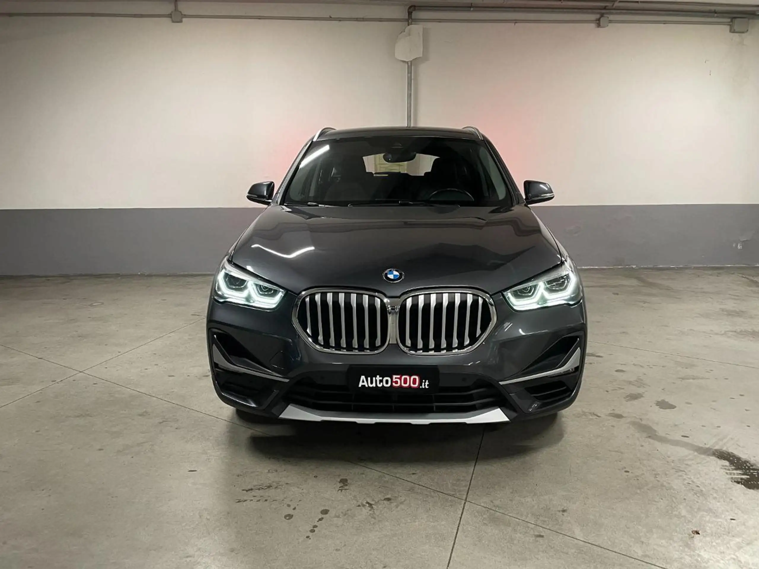 BMW - X1