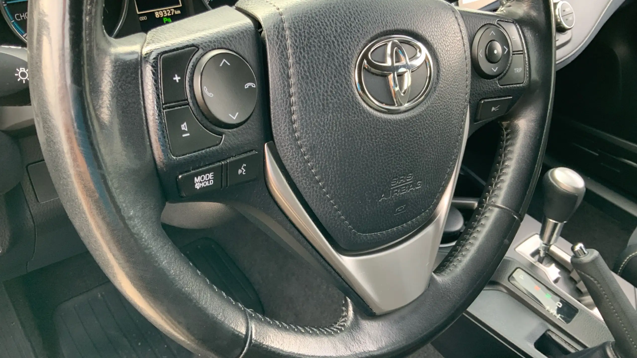 Toyota - RAV 4