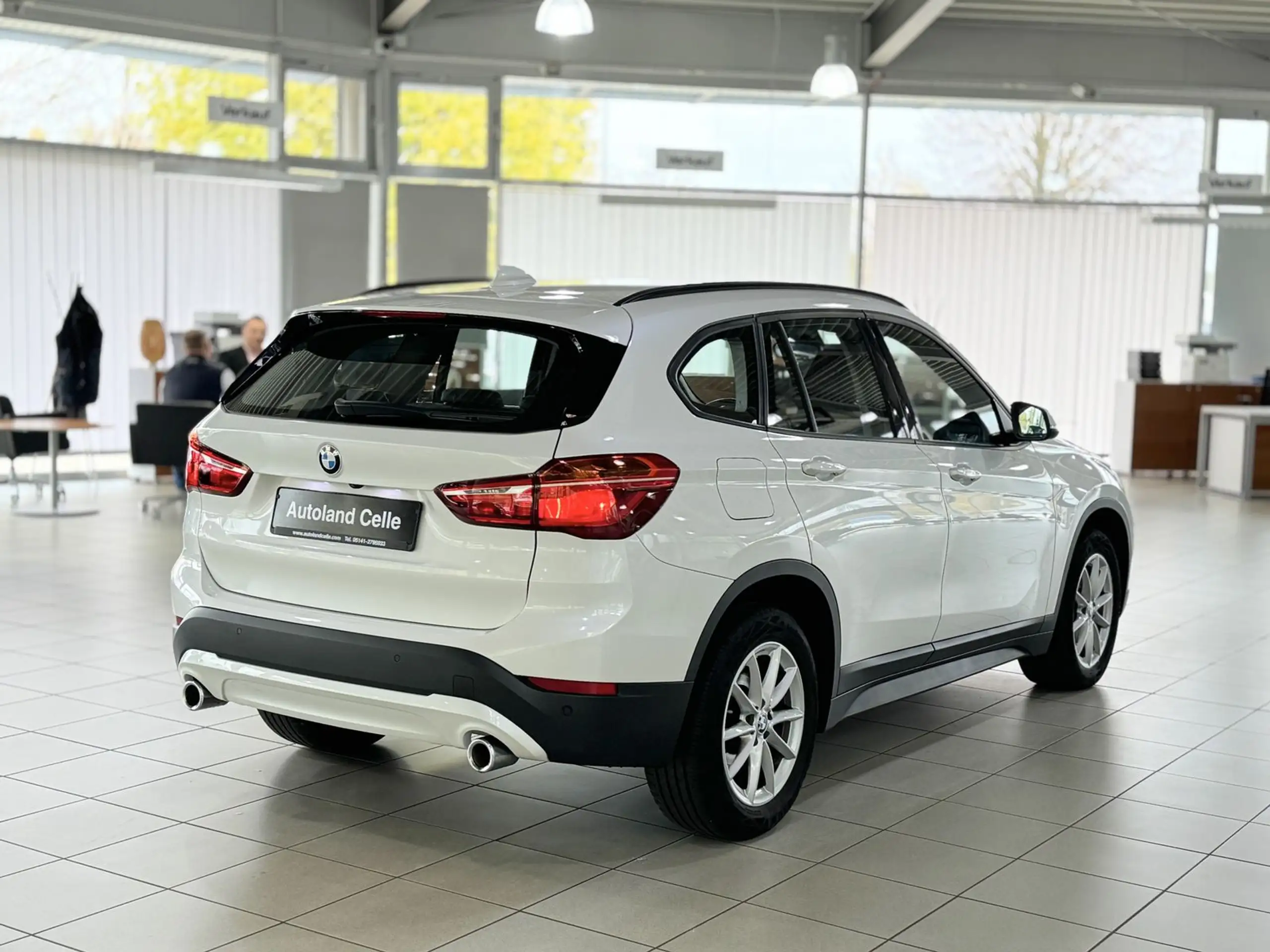 BMW - X1