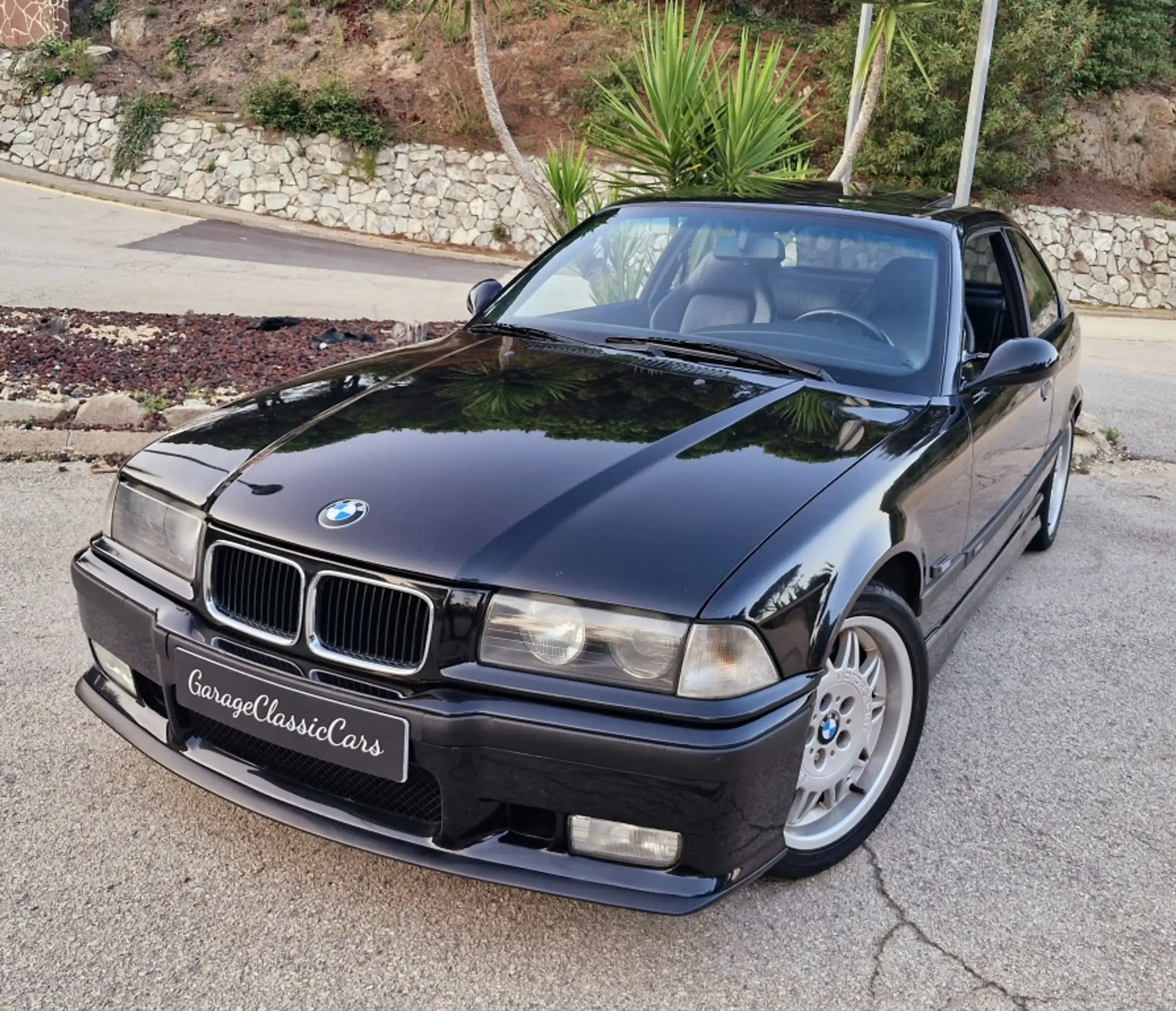 BMW - M3