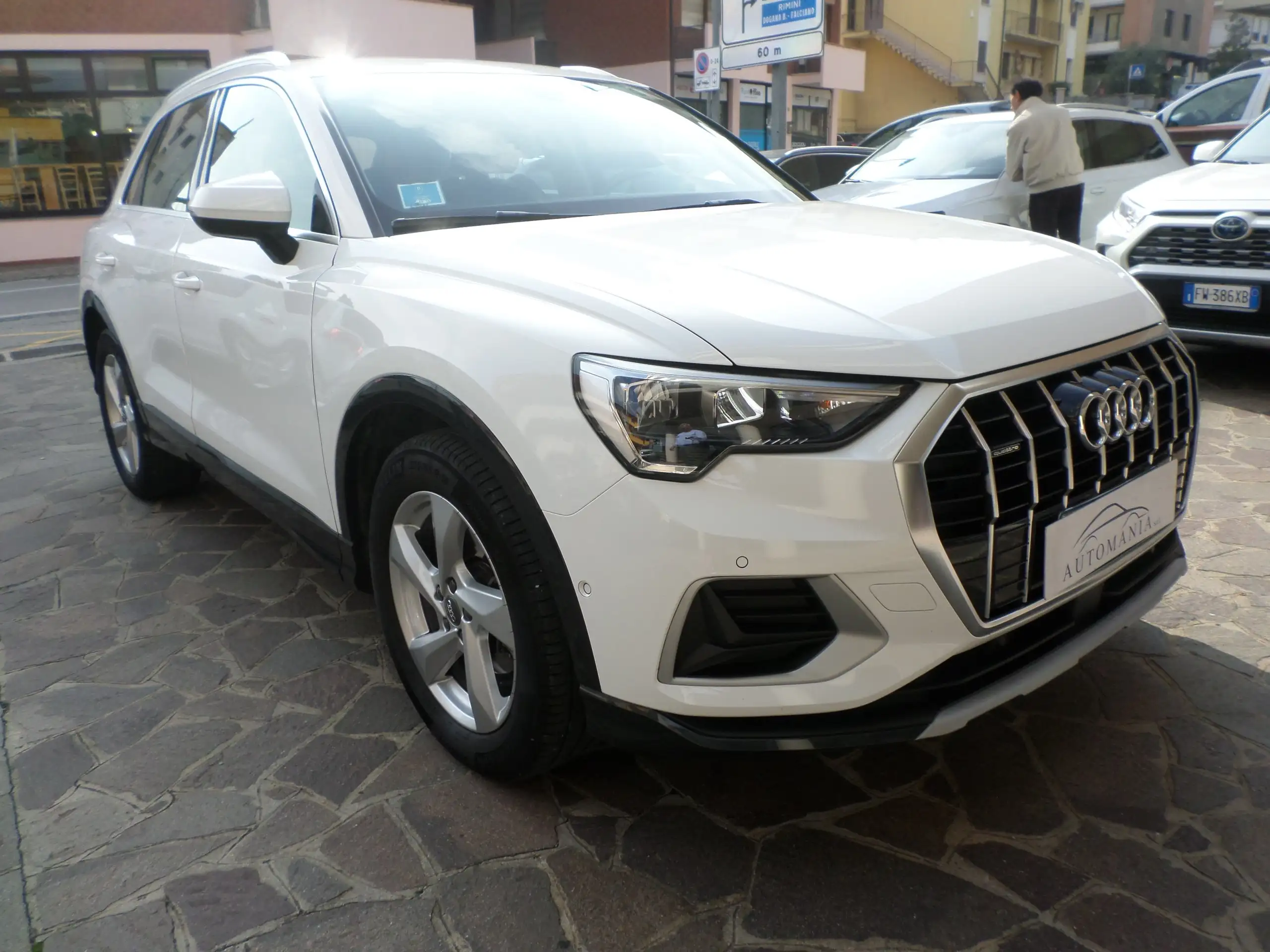 Audi - Q3