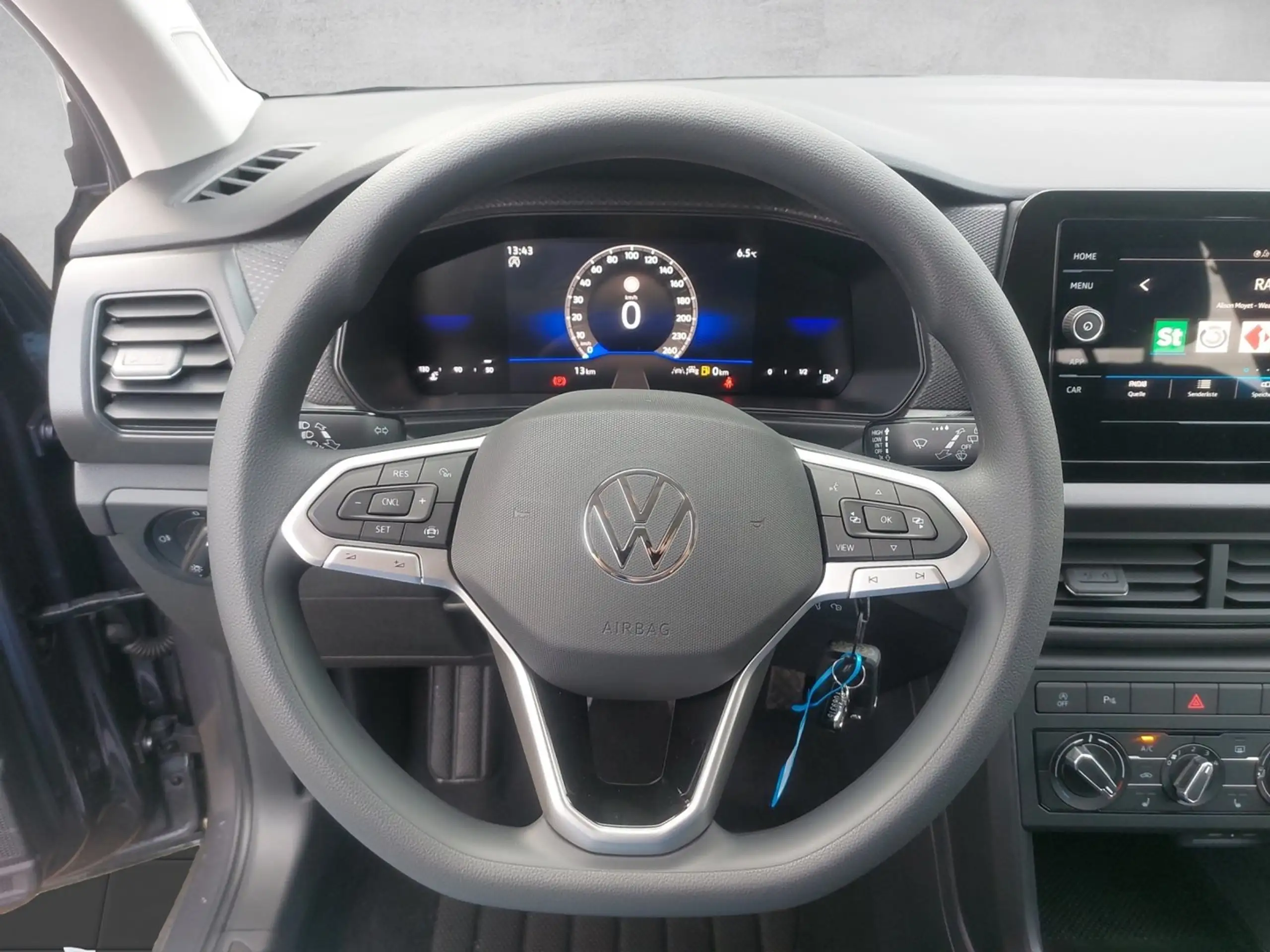 Volkswagen - T-Cross