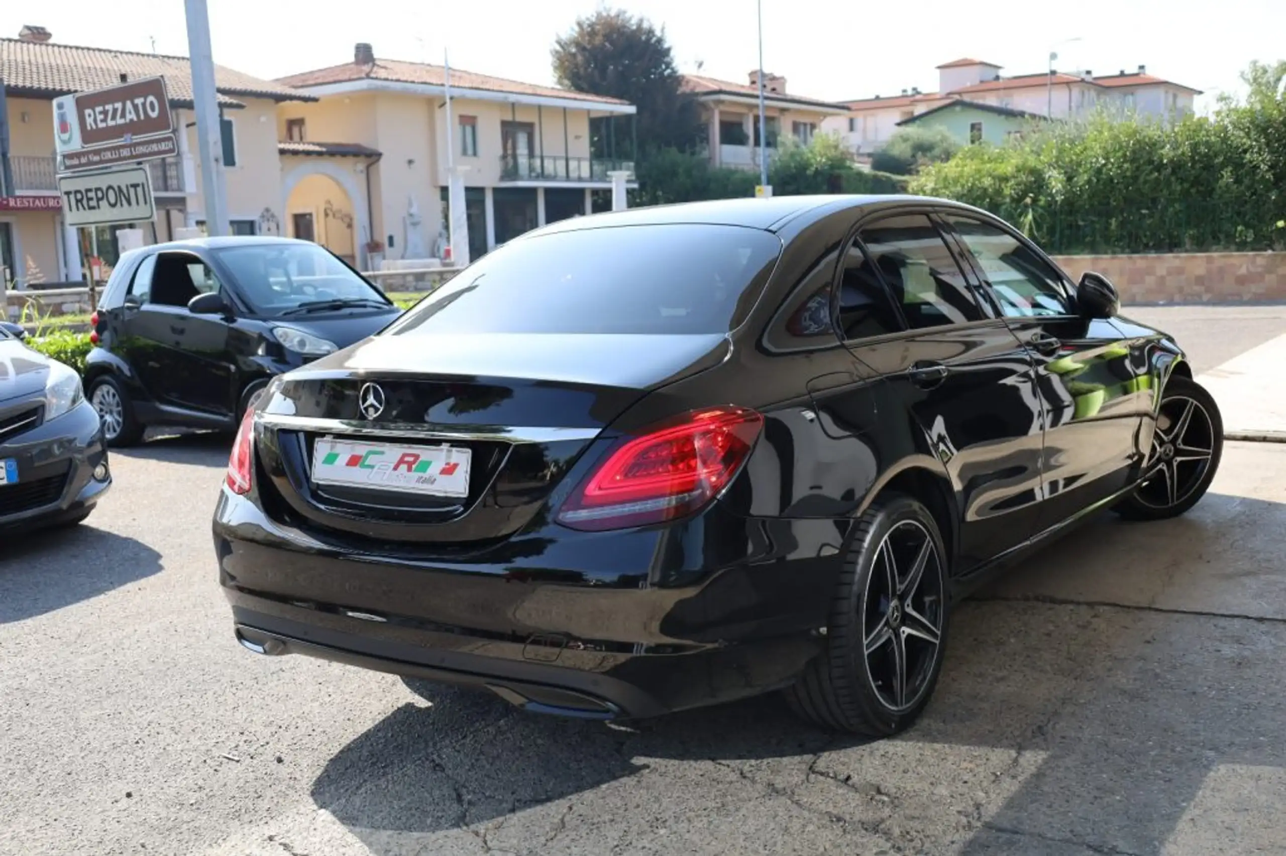 Mercedes-Benz - C 220