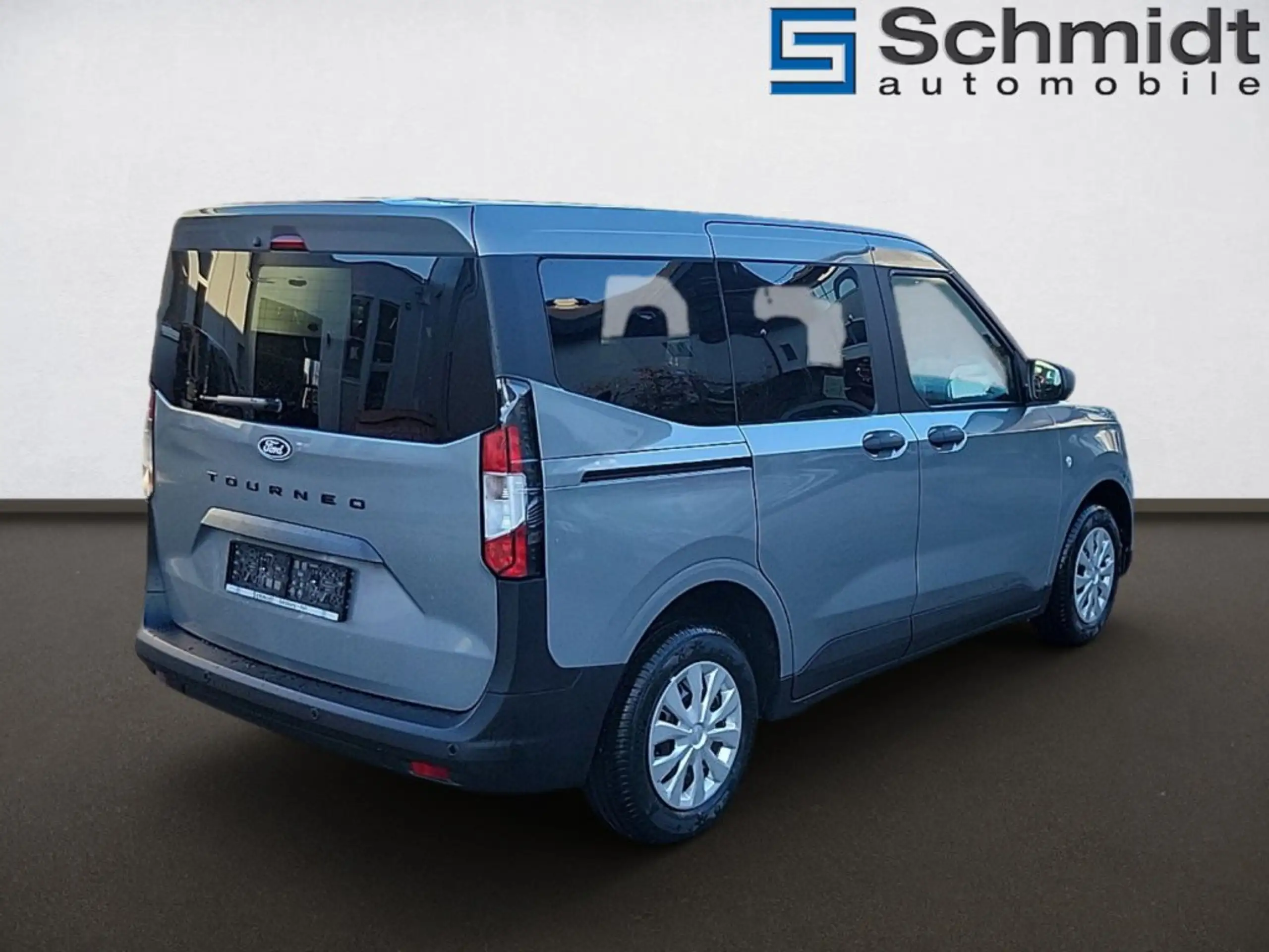 Ford - Tourneo Courier