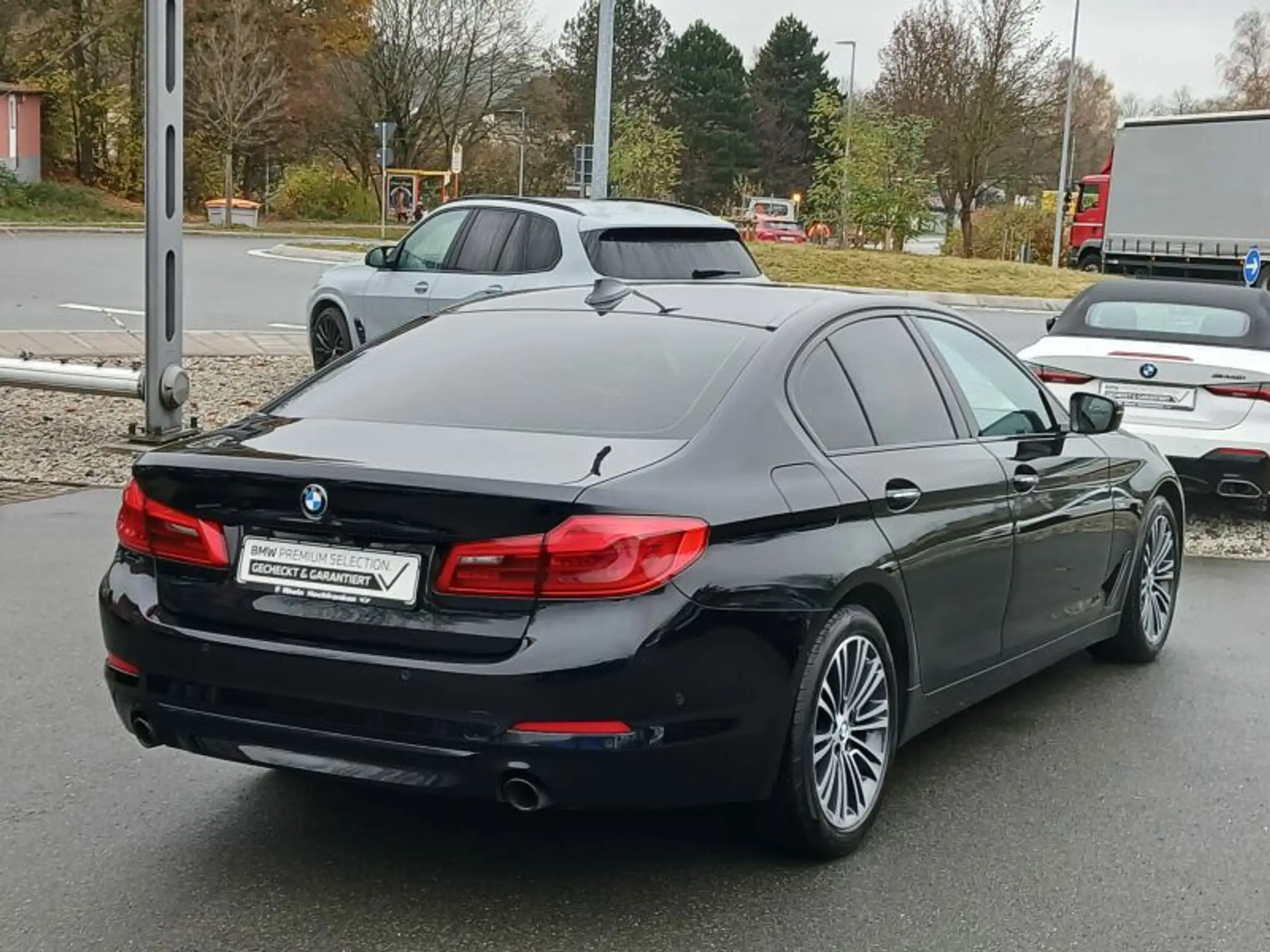 BMW - 520