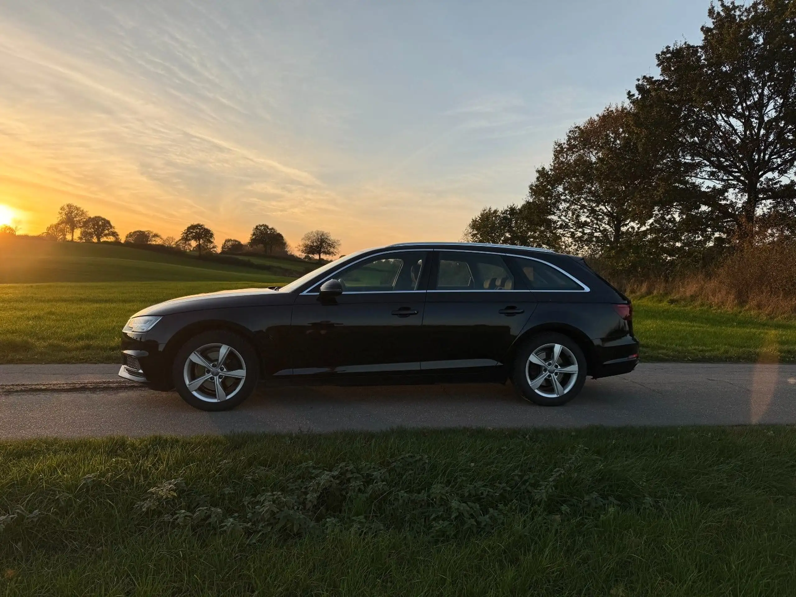 Audi - A4