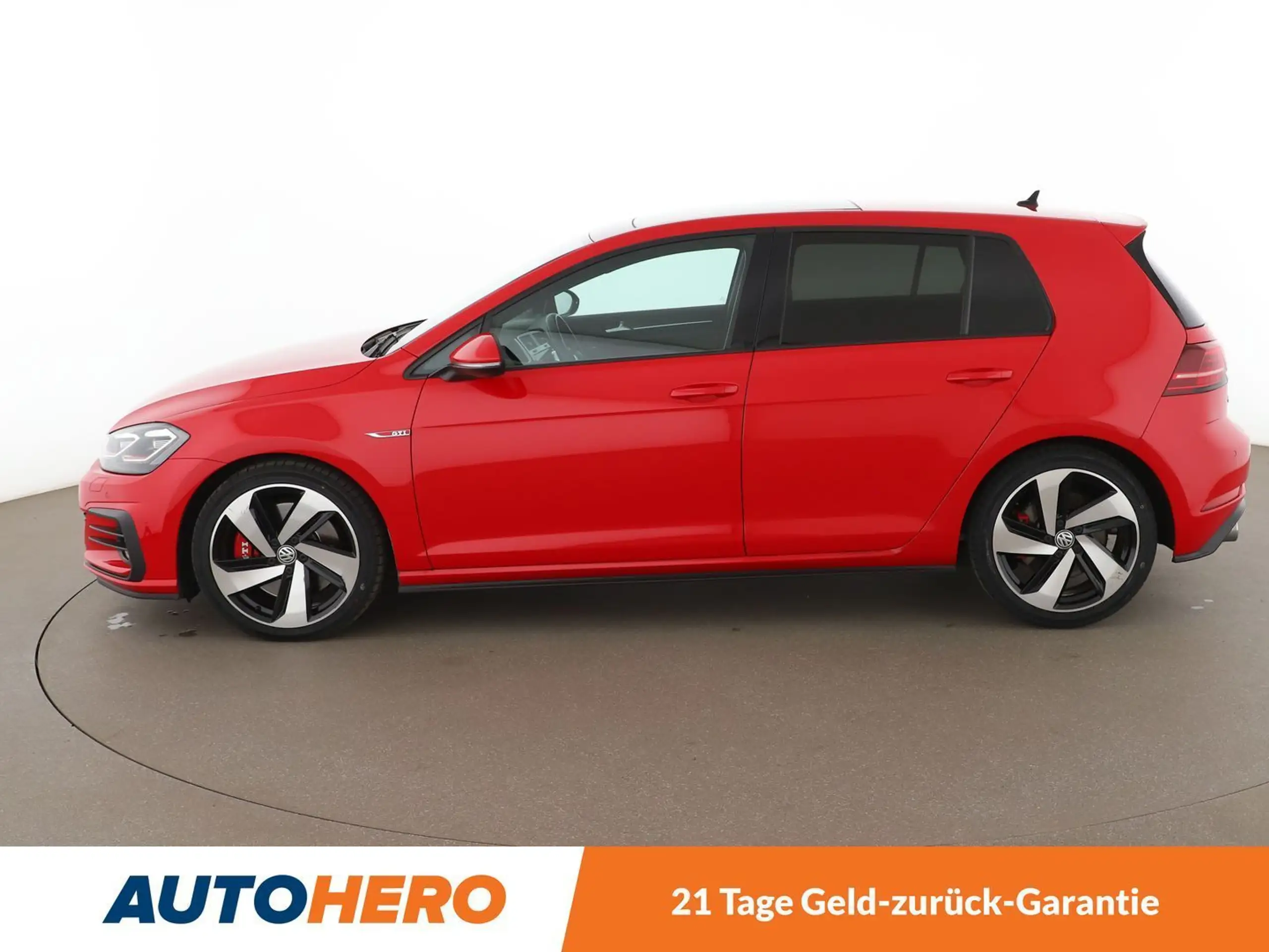 Volkswagen - Golf GTI