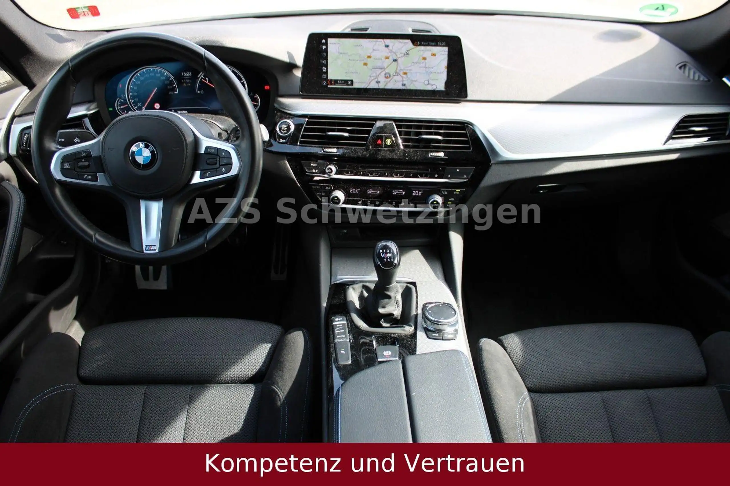 BMW - 520