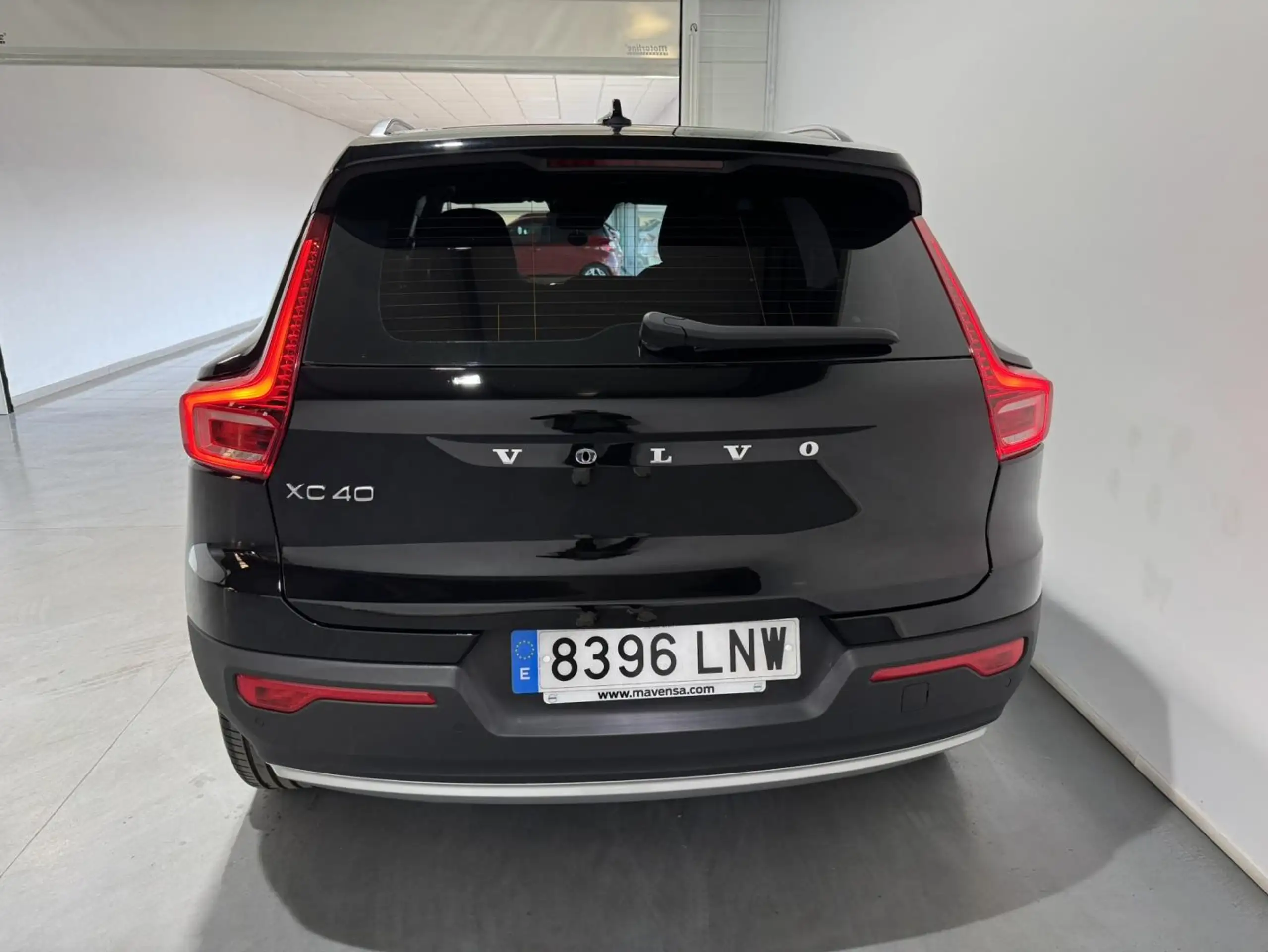 Volvo - XC40