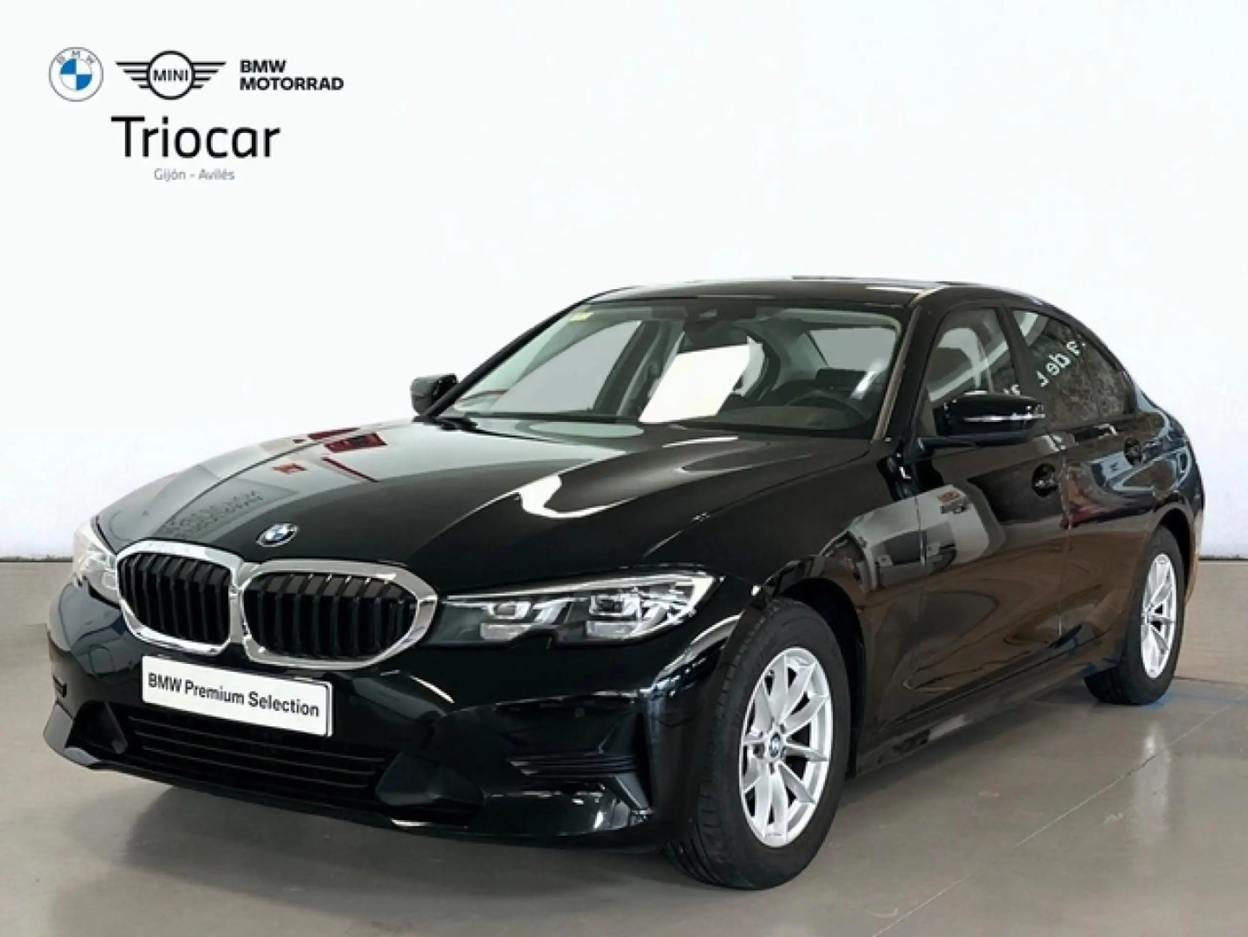 BMW 318 2019