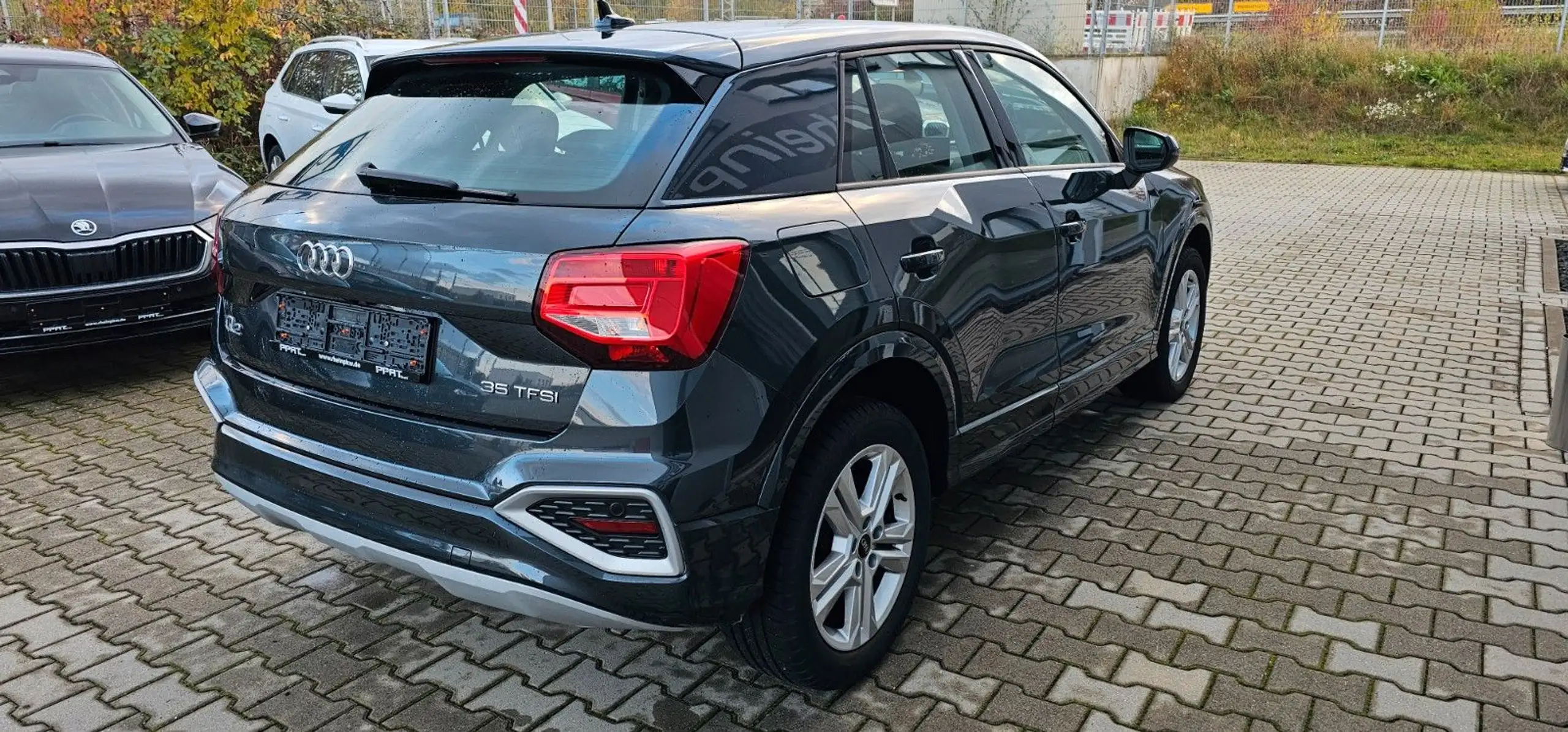 Audi - Q2