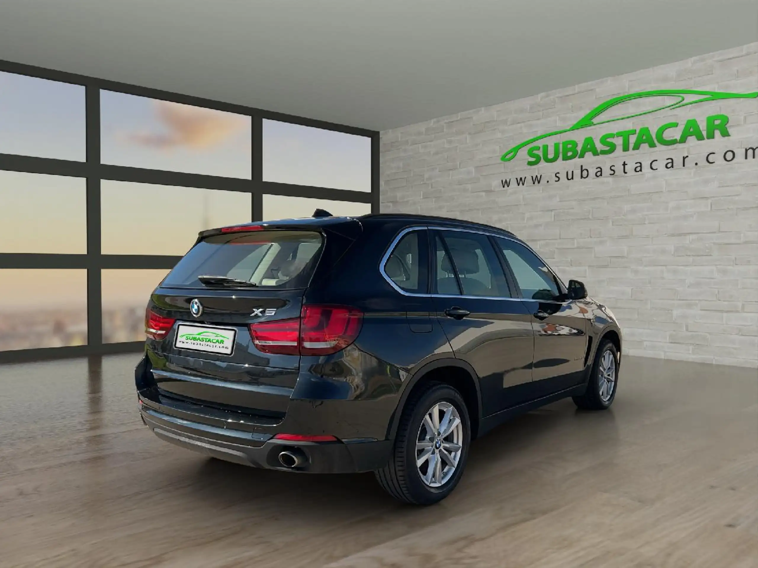 BMW - X5