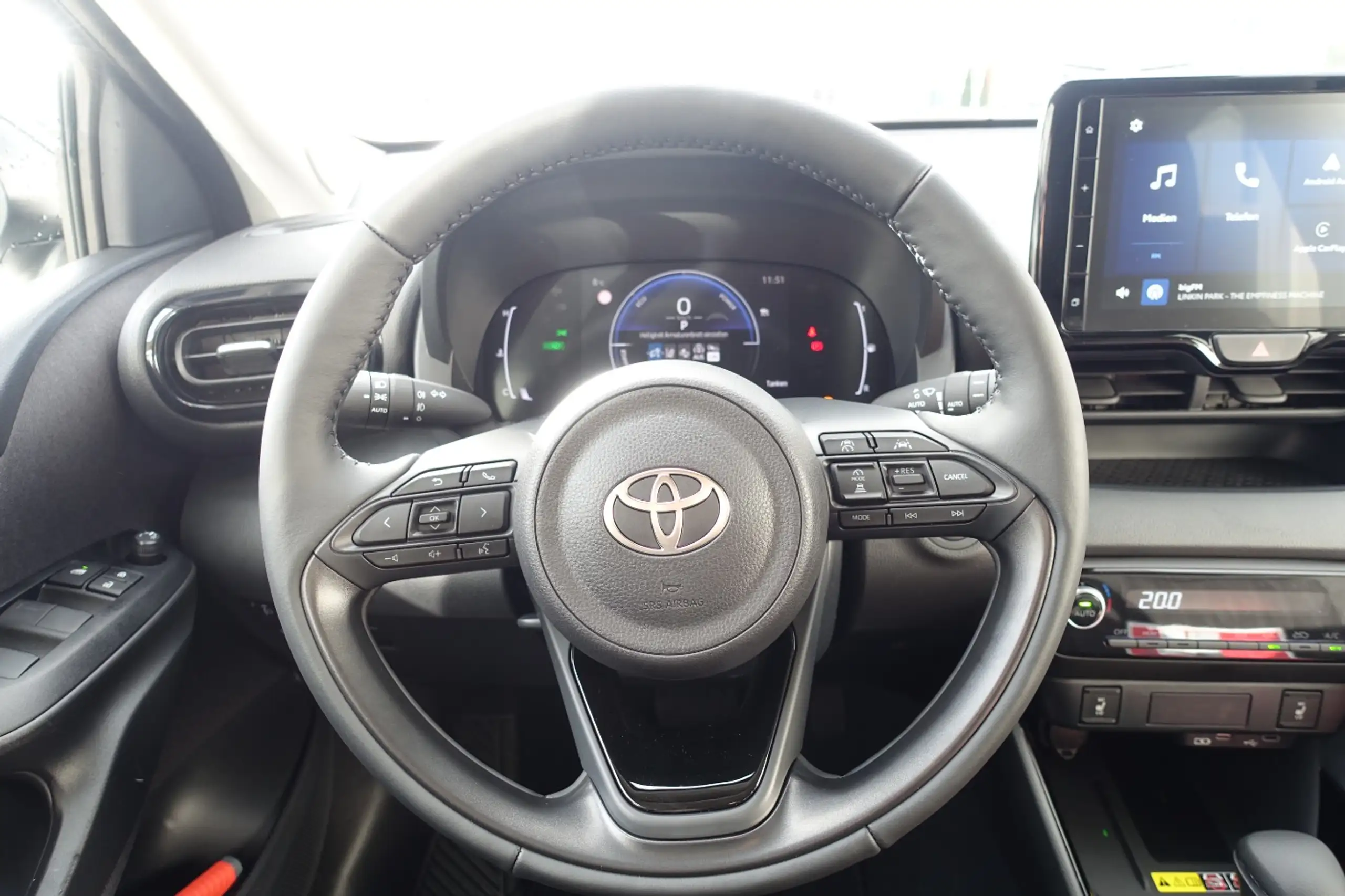 Toyota - Yaris