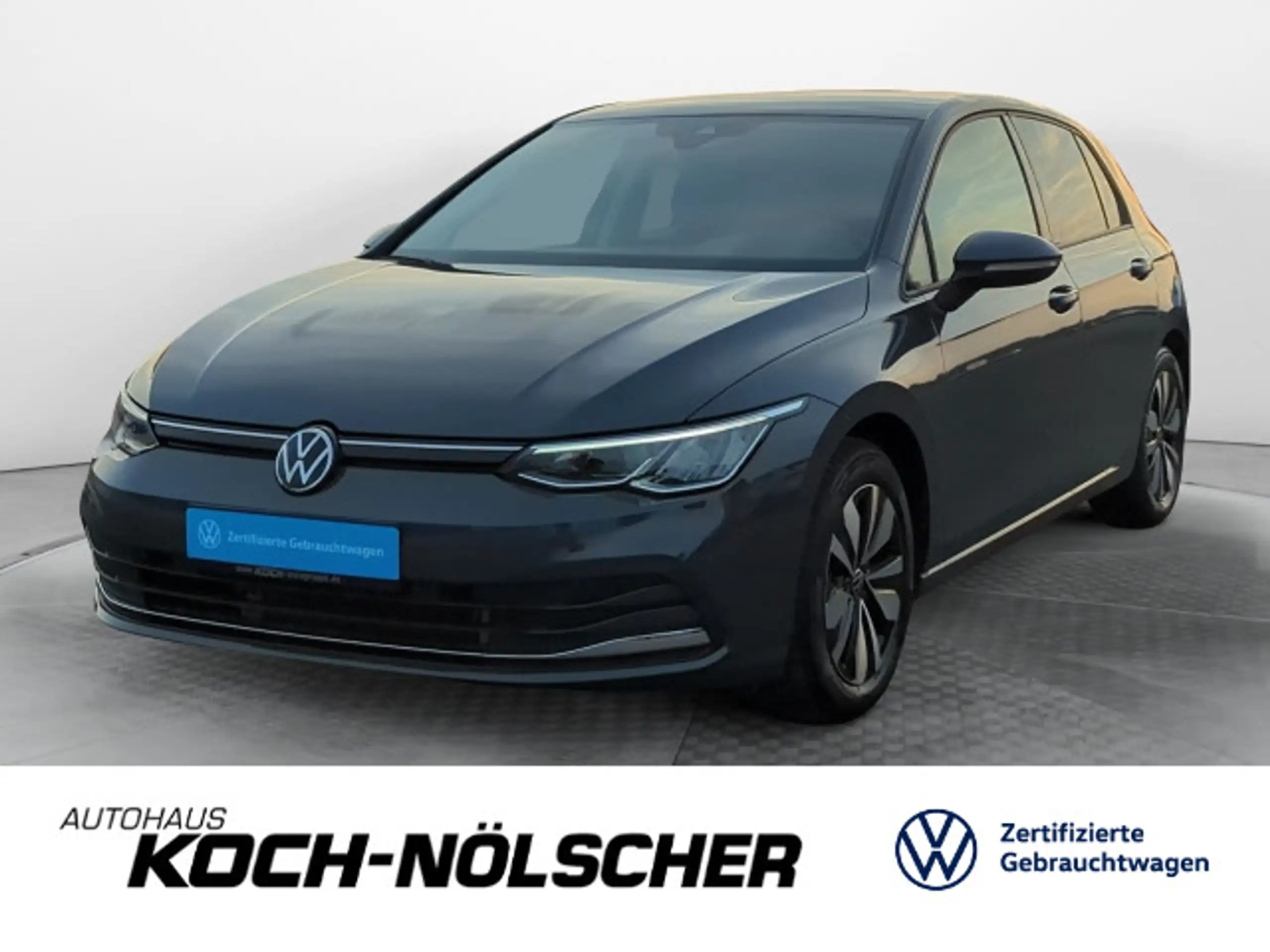 Volkswagen - Golf