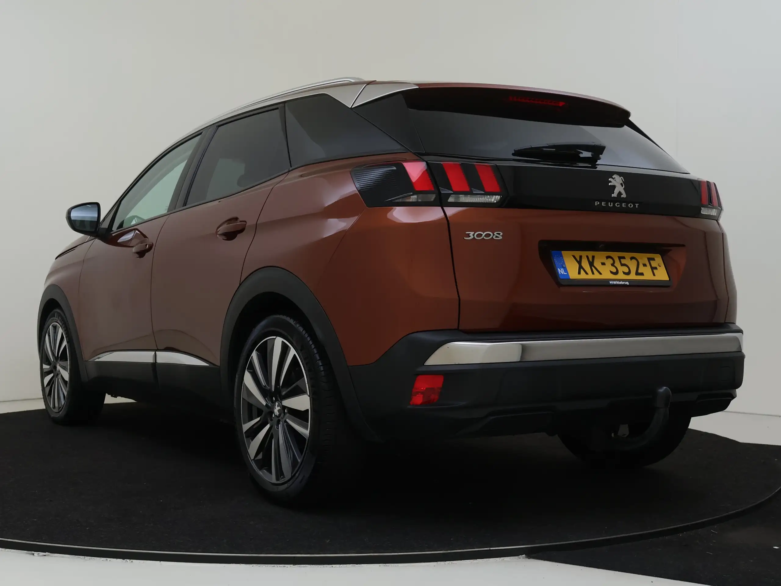 Peugeot - 3008