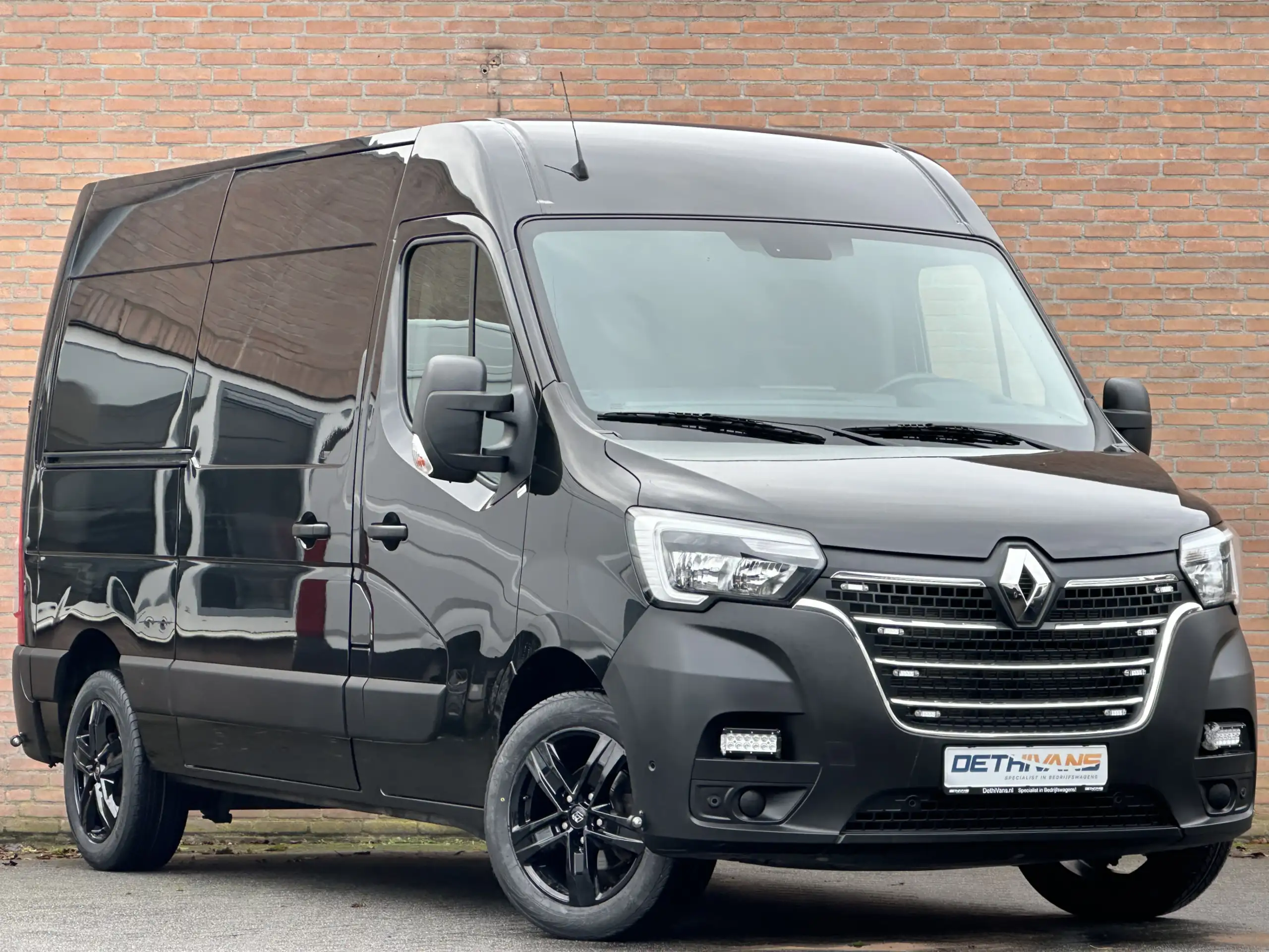 Renault - Master