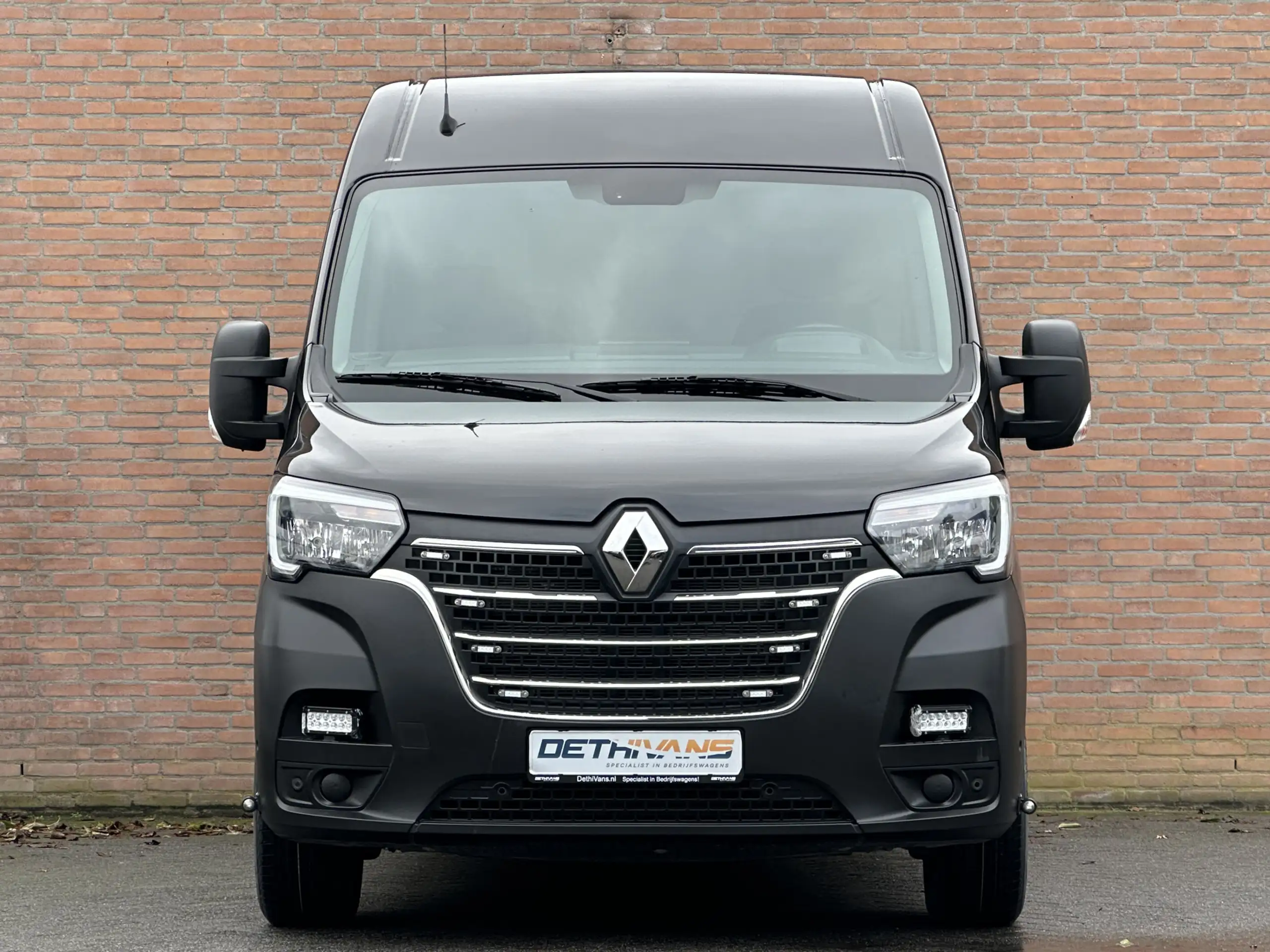 Renault - Master