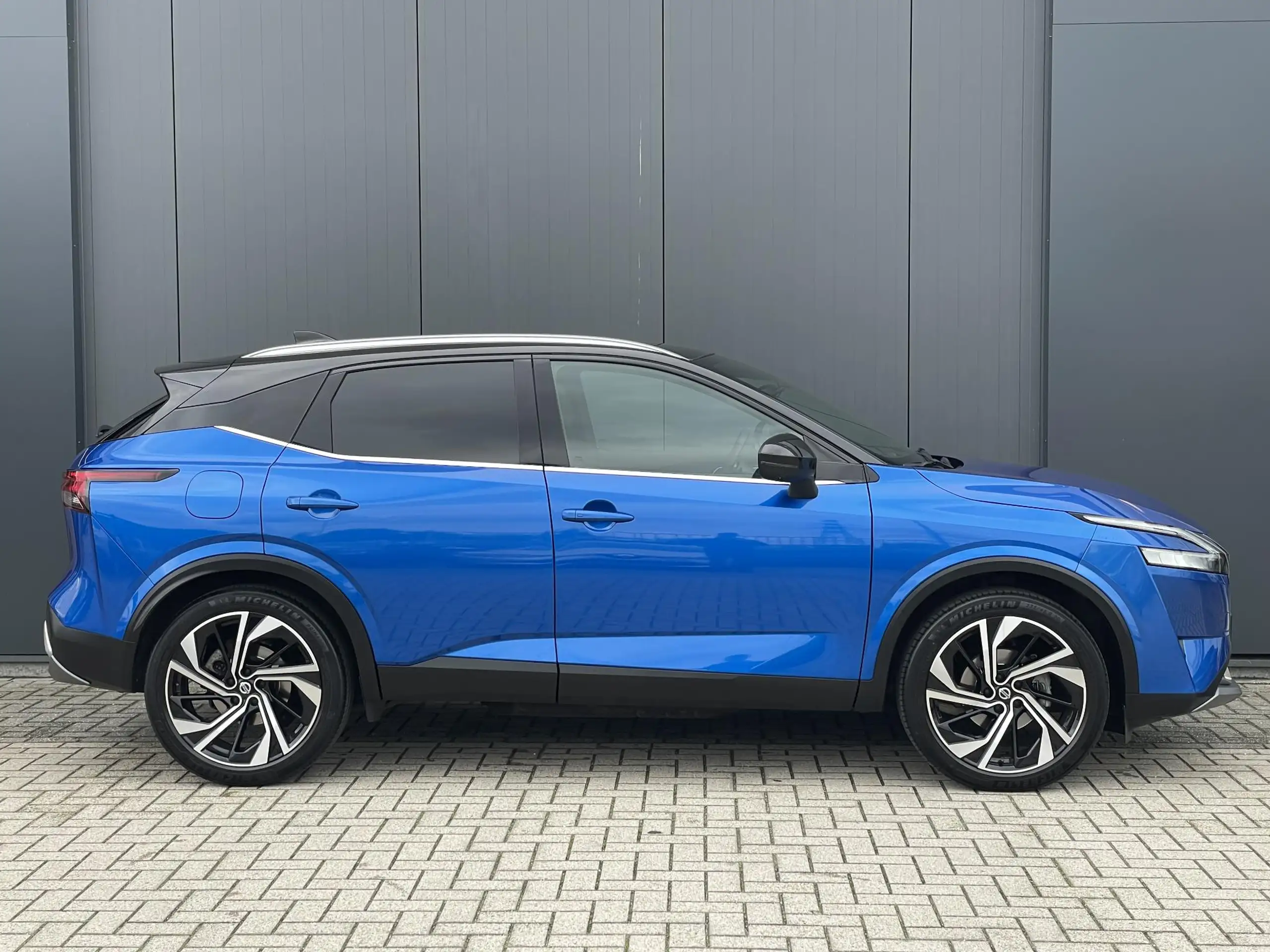 Nissan - Qashqai