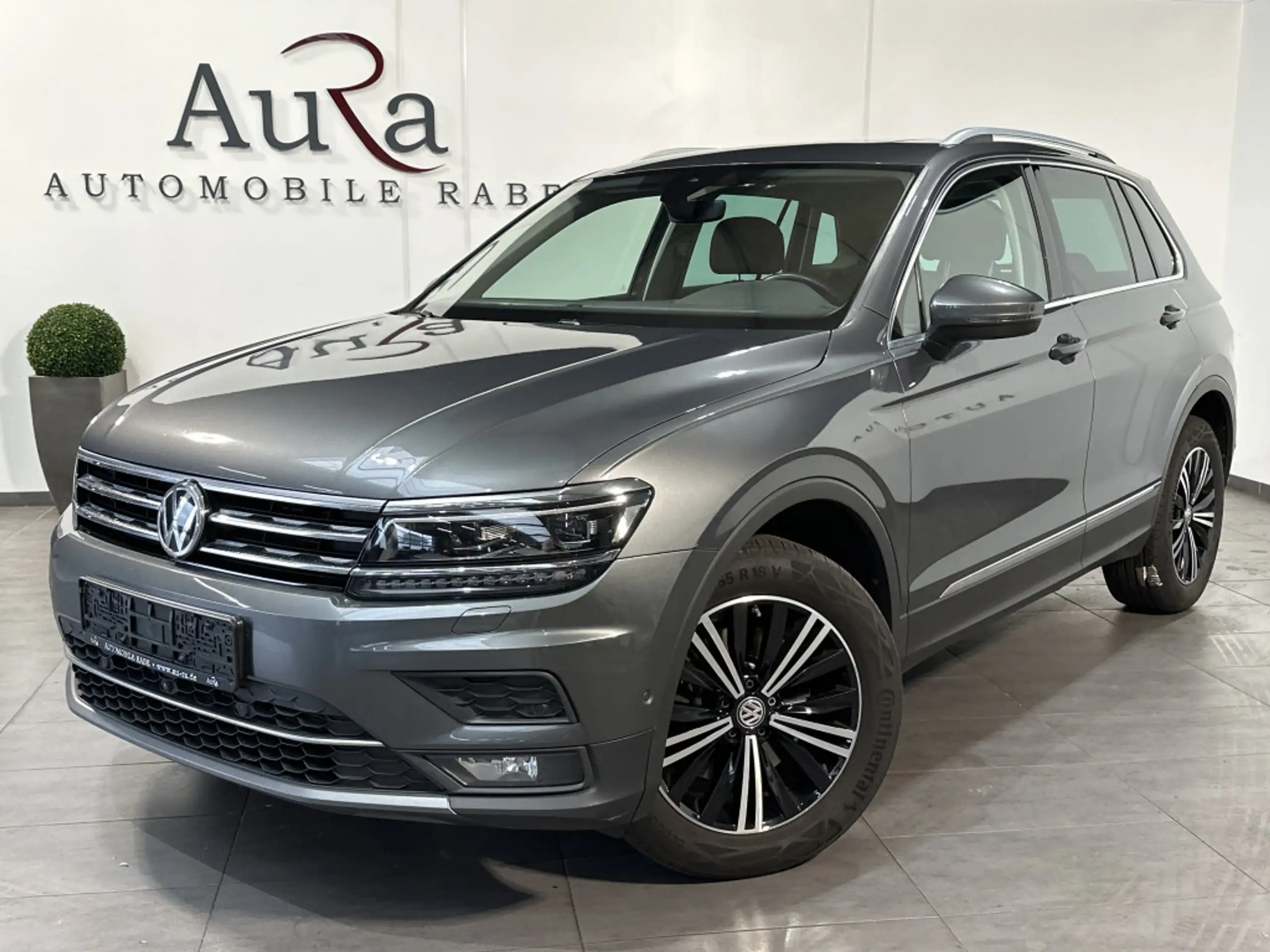 Volkswagen - Tiguan