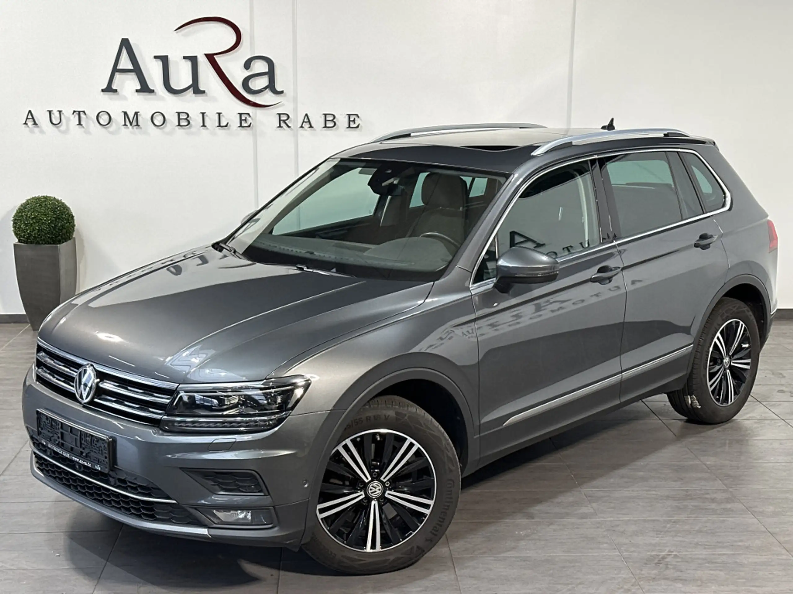 Volkswagen - Tiguan