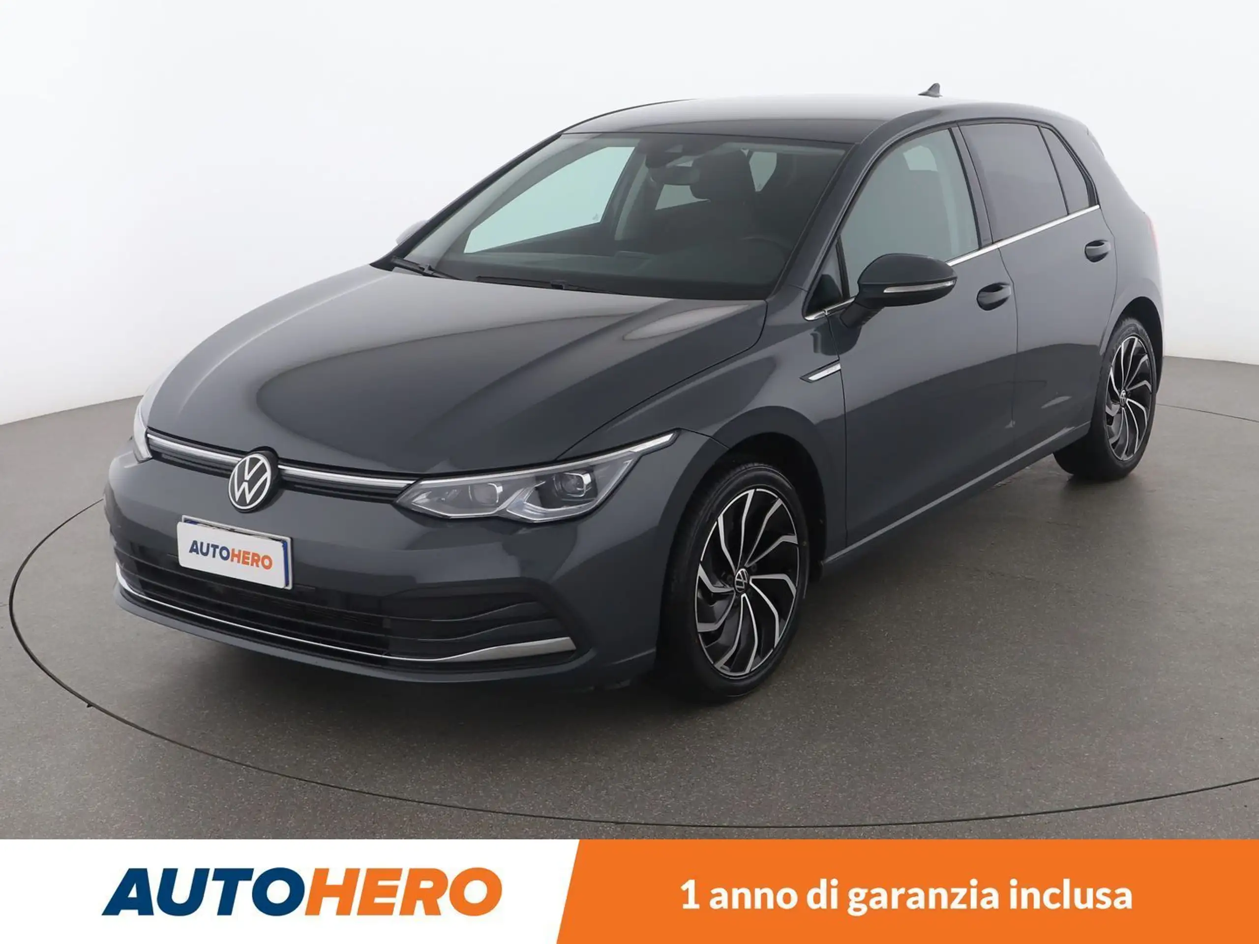 Volkswagen - Golf