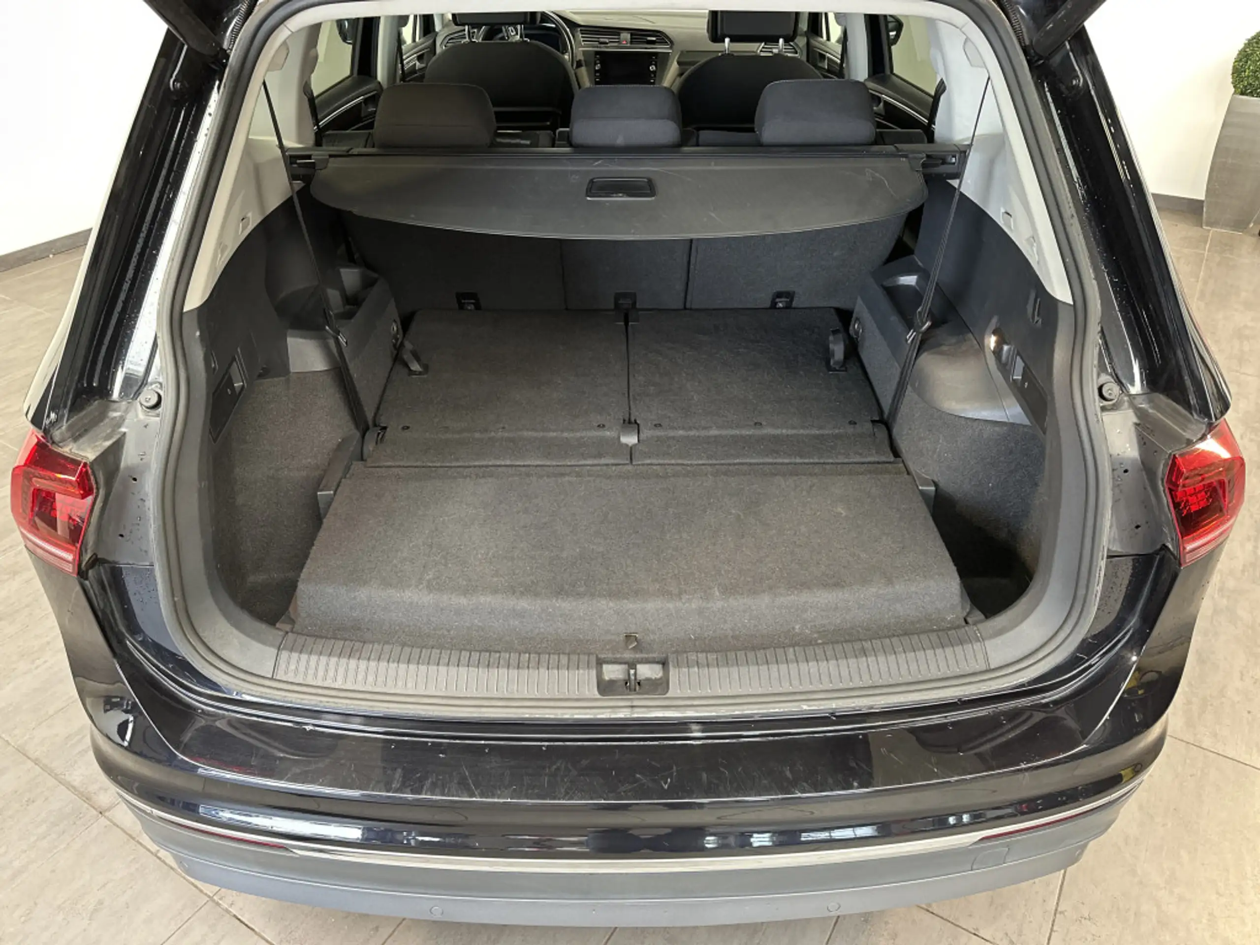 Volkswagen - Tiguan Allspace