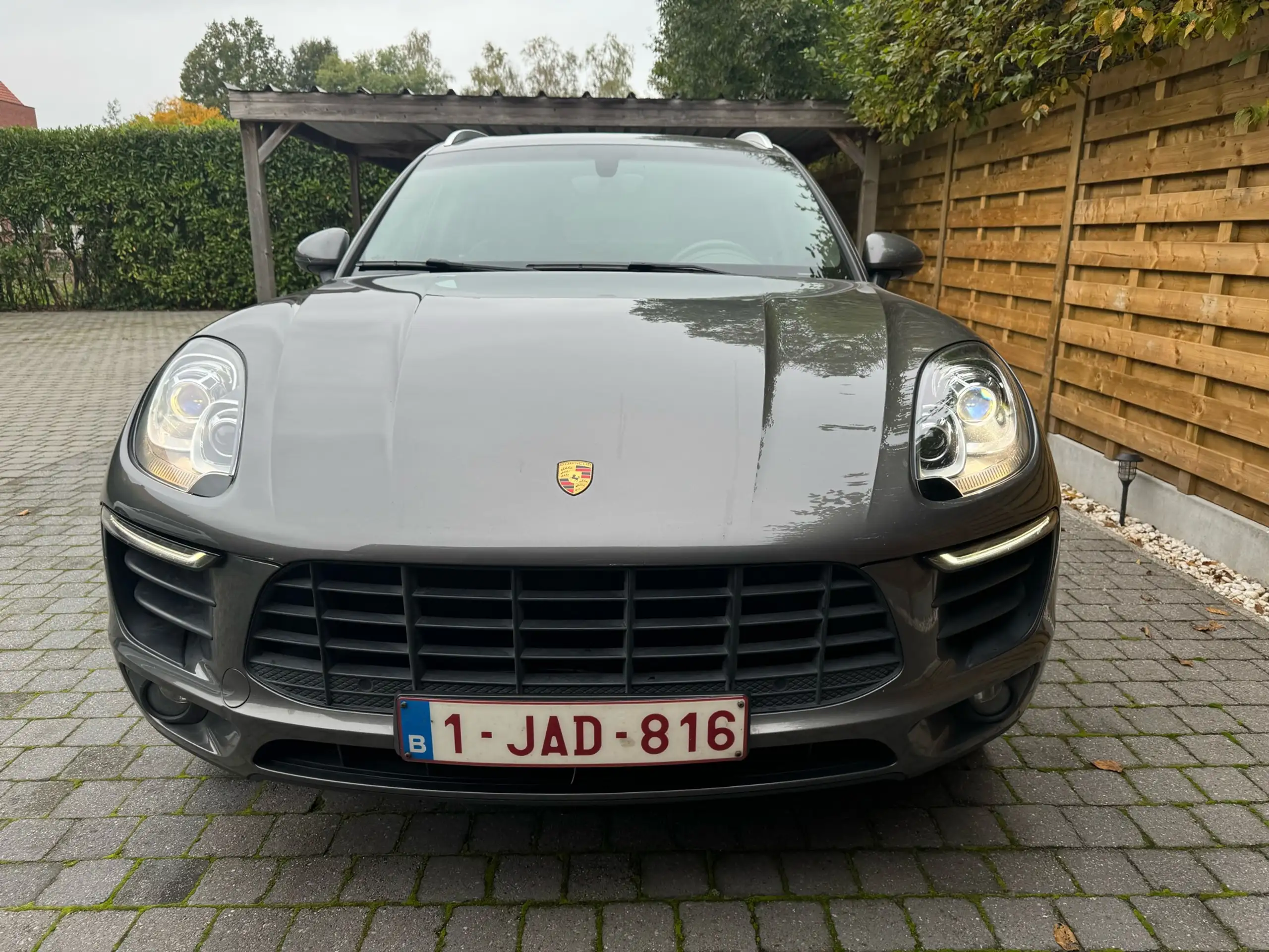 Porsche - Macan