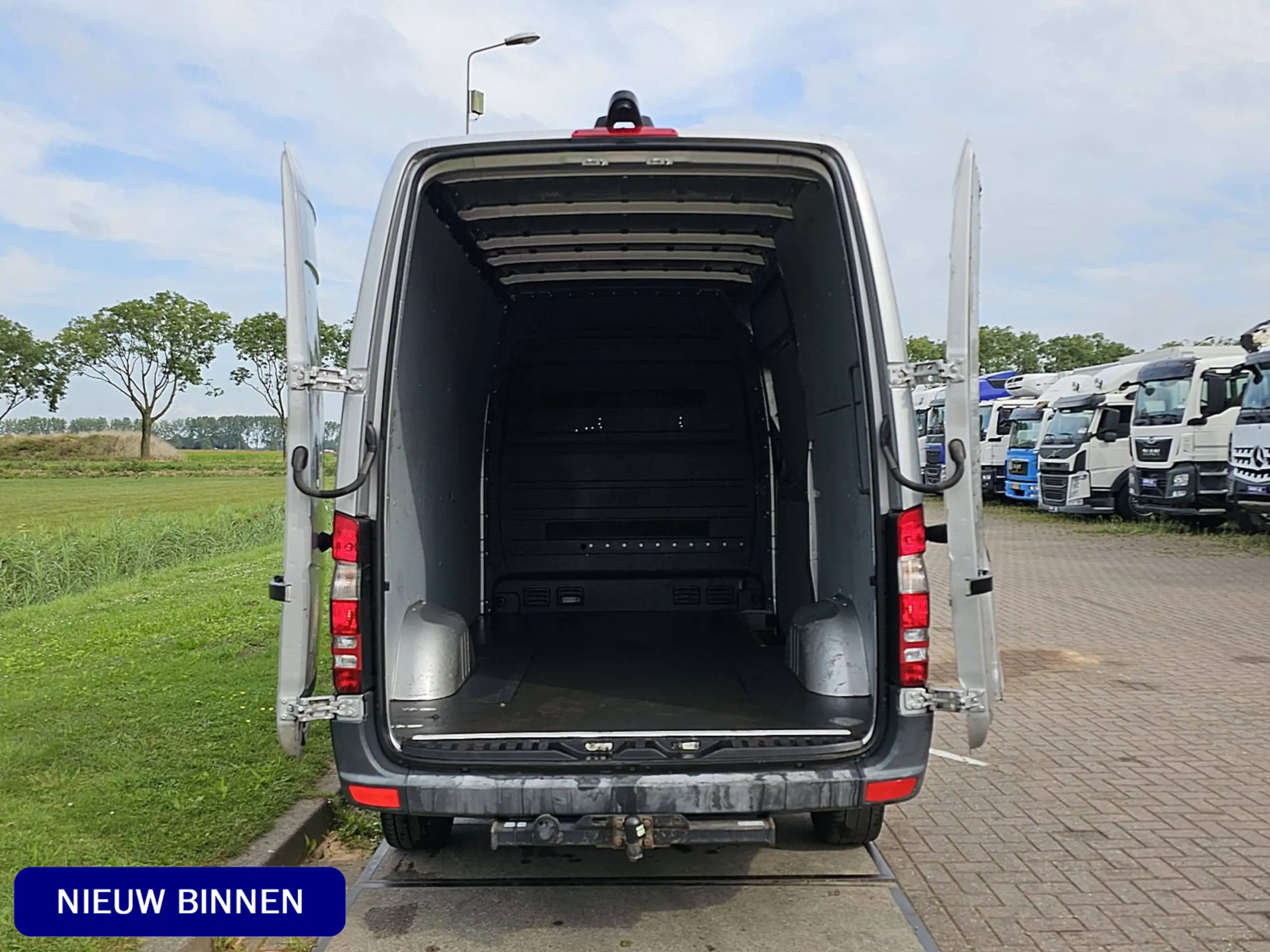 Mercedes-Benz - Sprinter