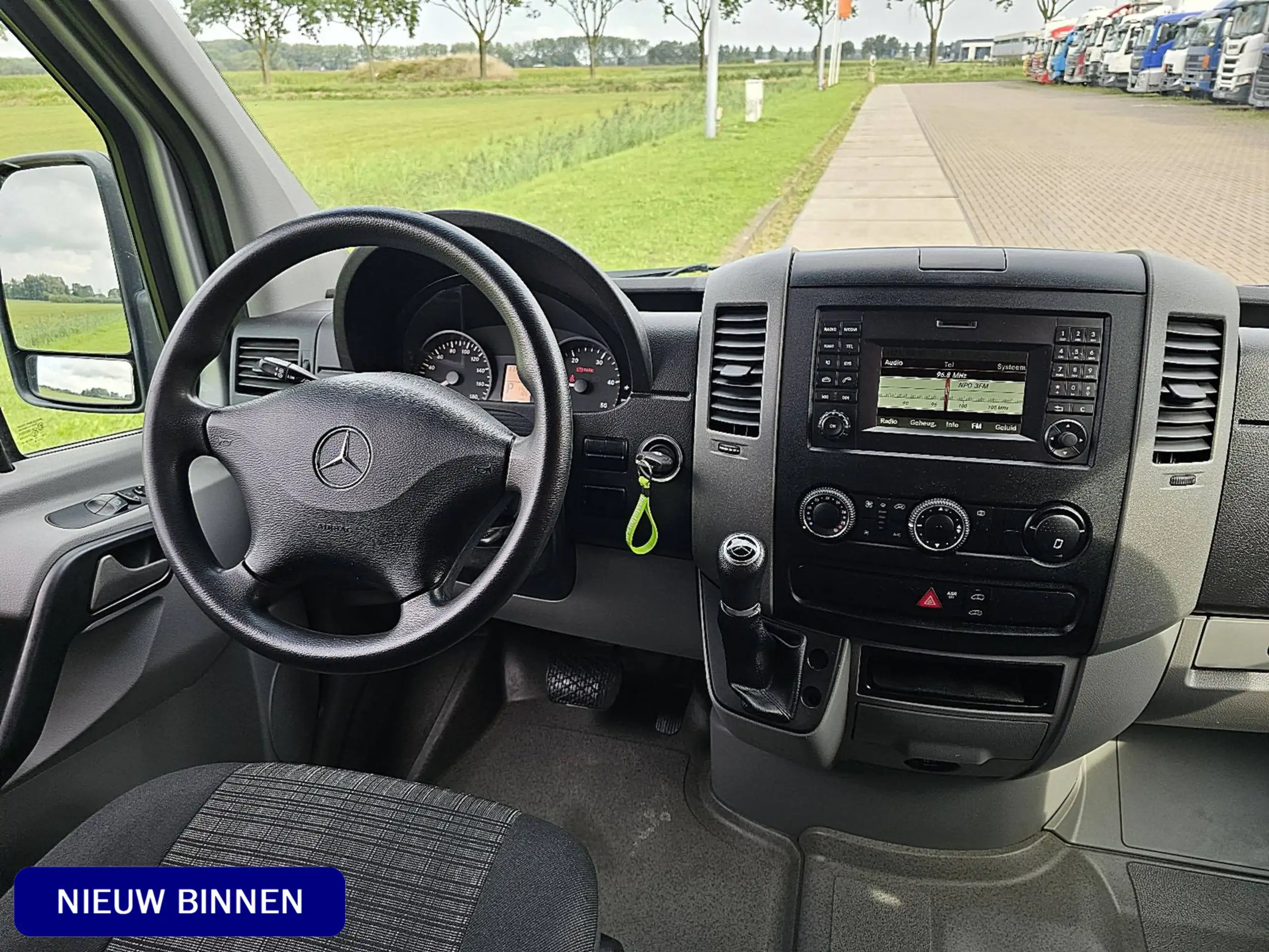 Mercedes-Benz - Sprinter