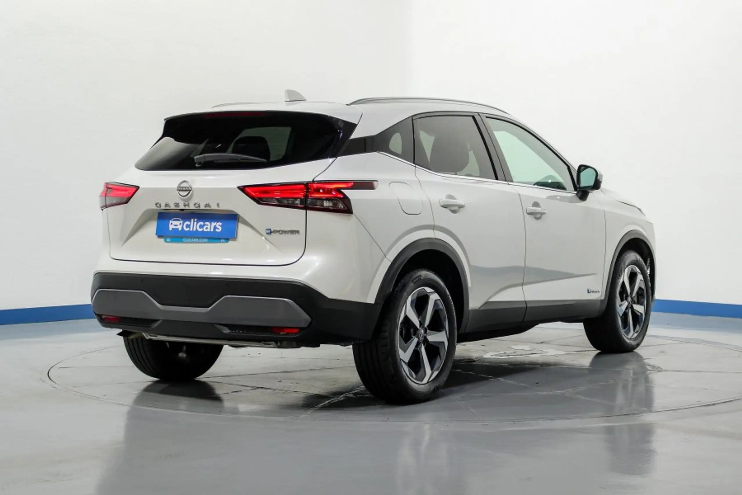 Nissan - Qashqai