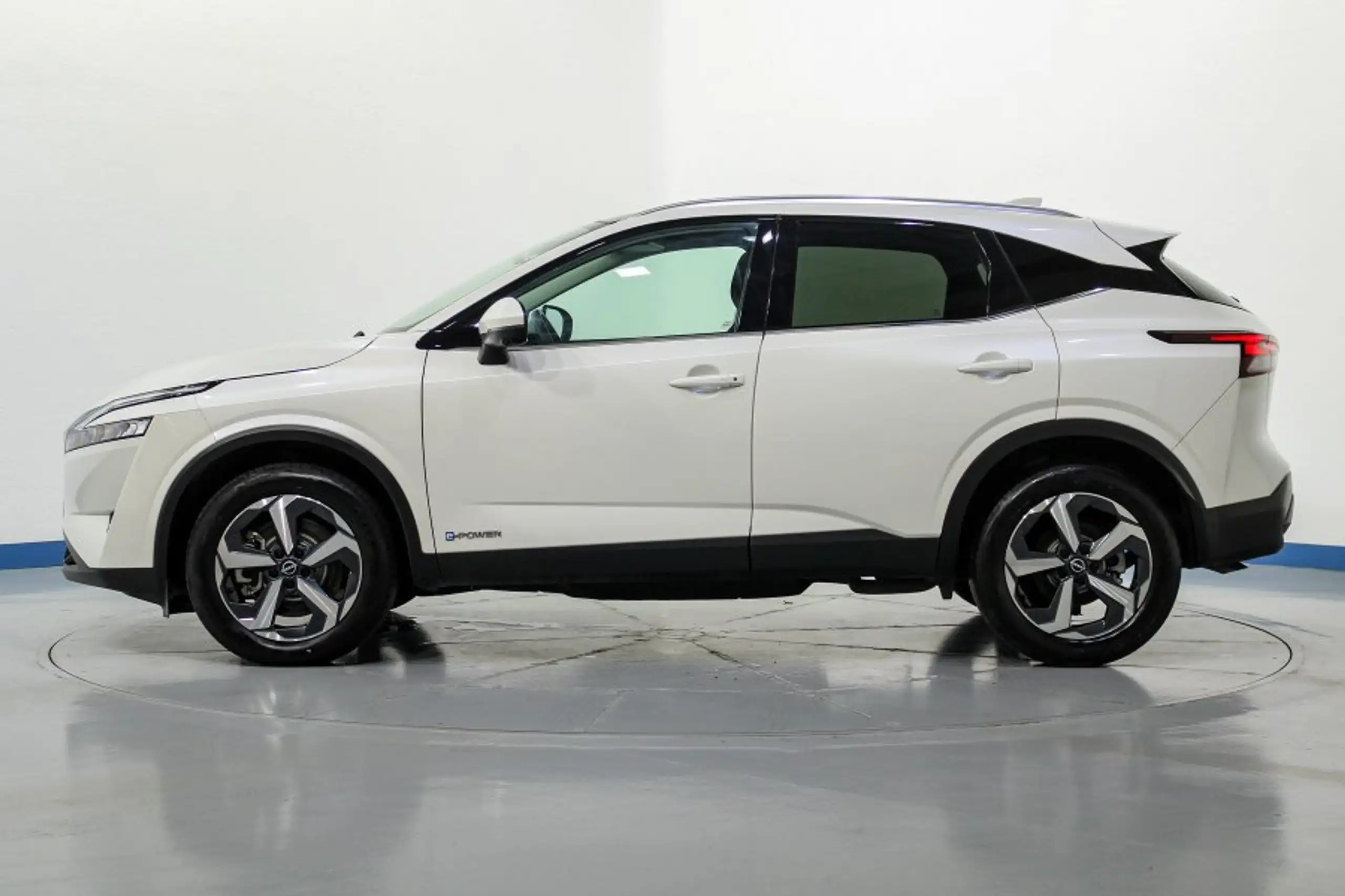 Nissan - Qashqai