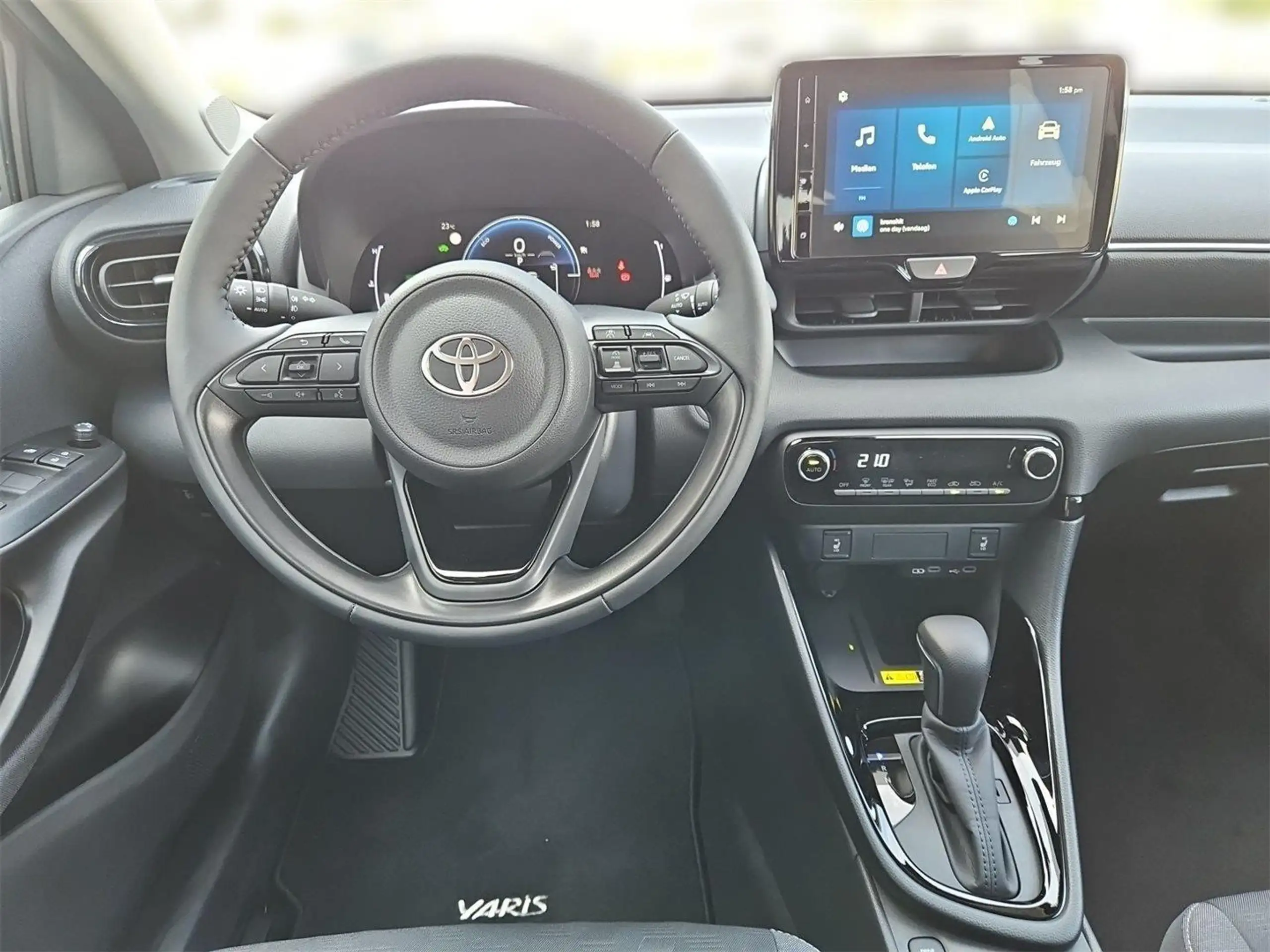 Toyota - Yaris