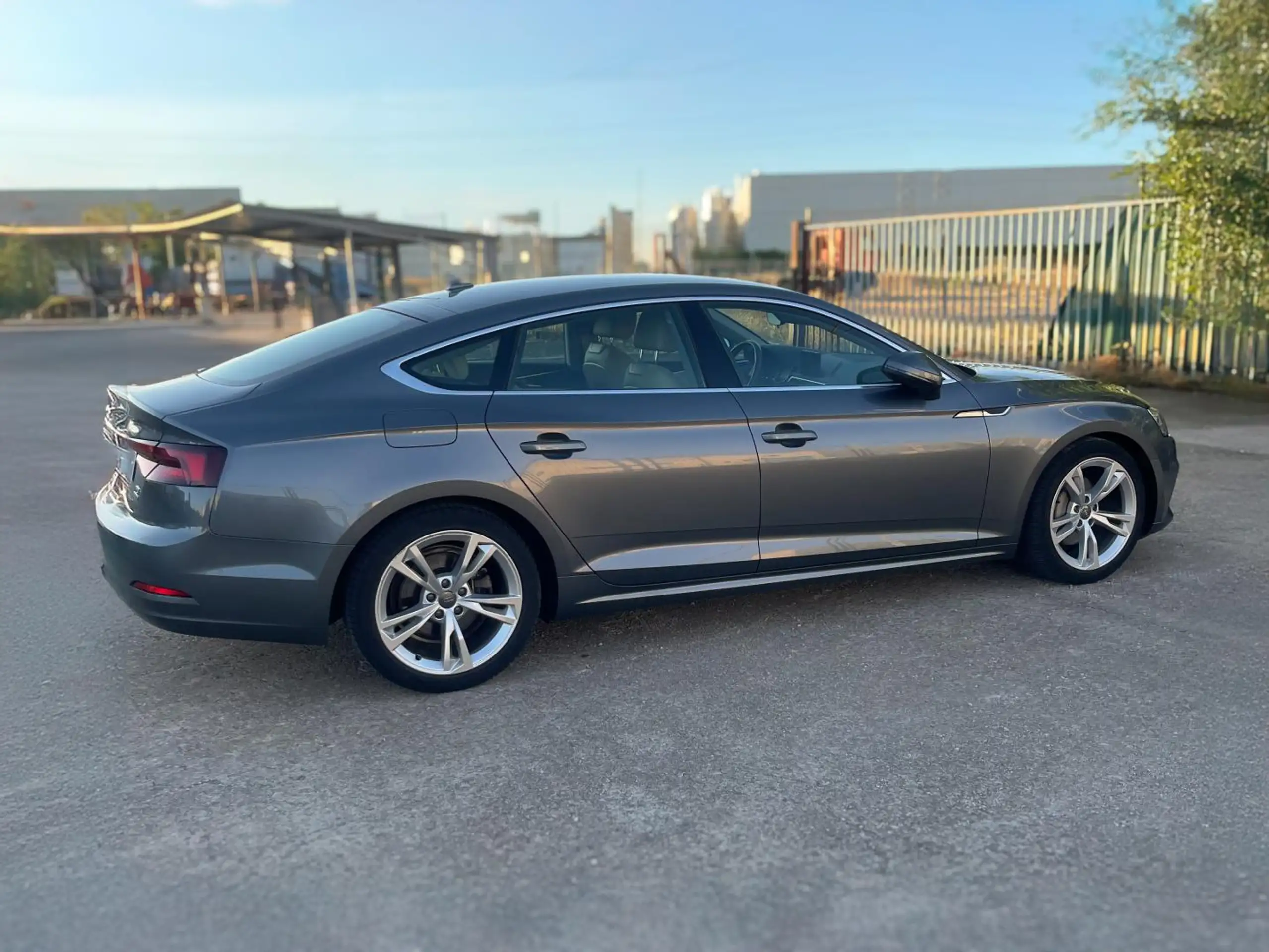 Audi - A5