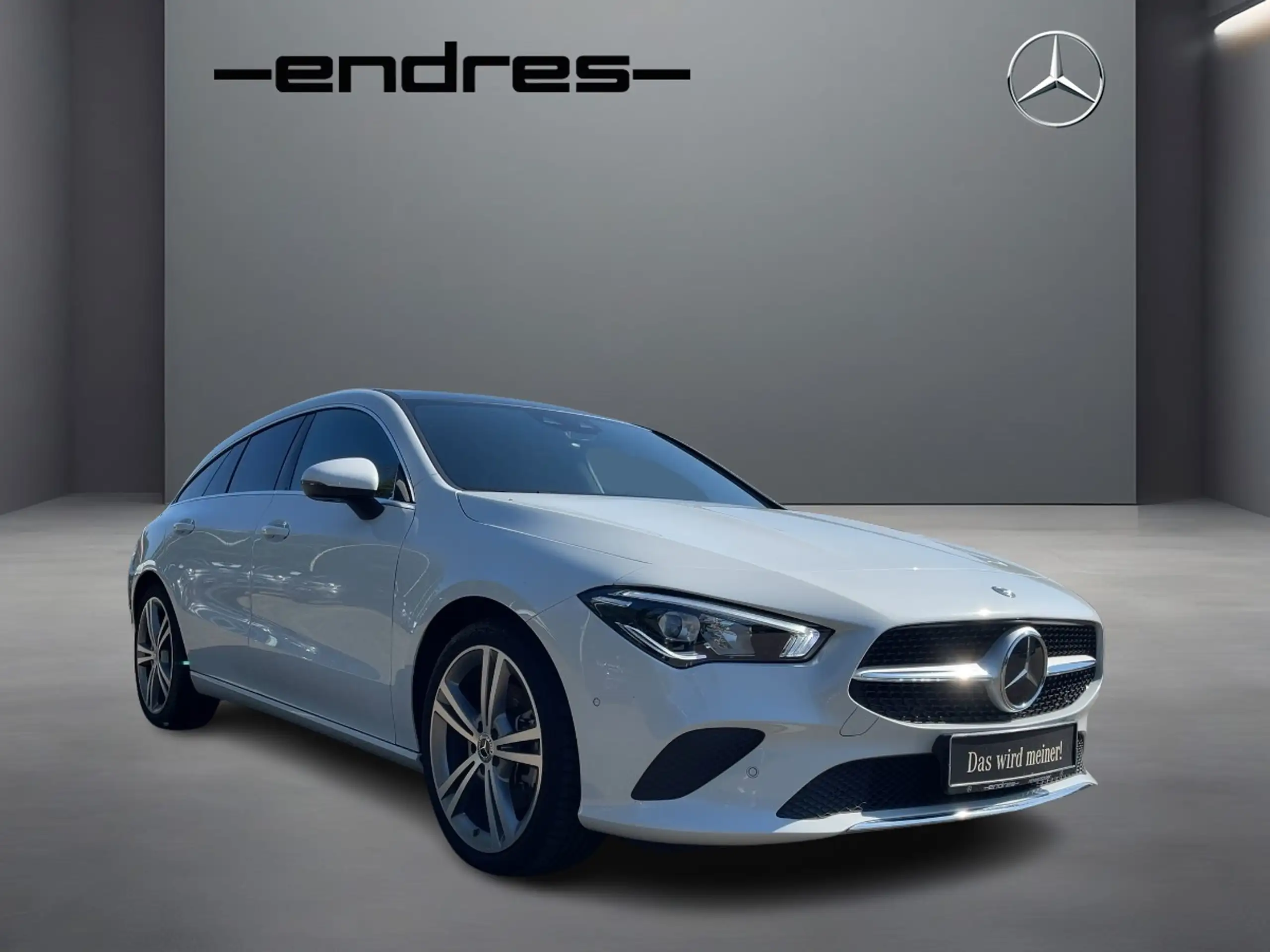 Mercedes-Benz - CLA 250