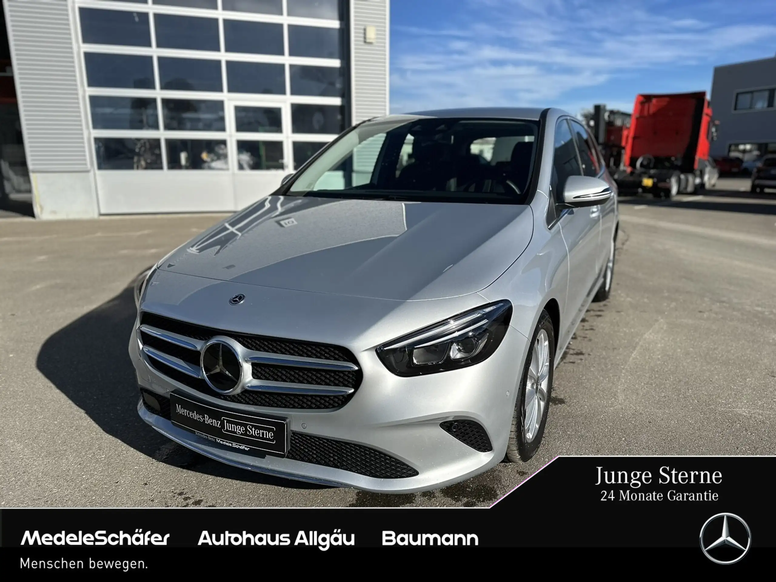 Mercedes-Benz B 200 2022