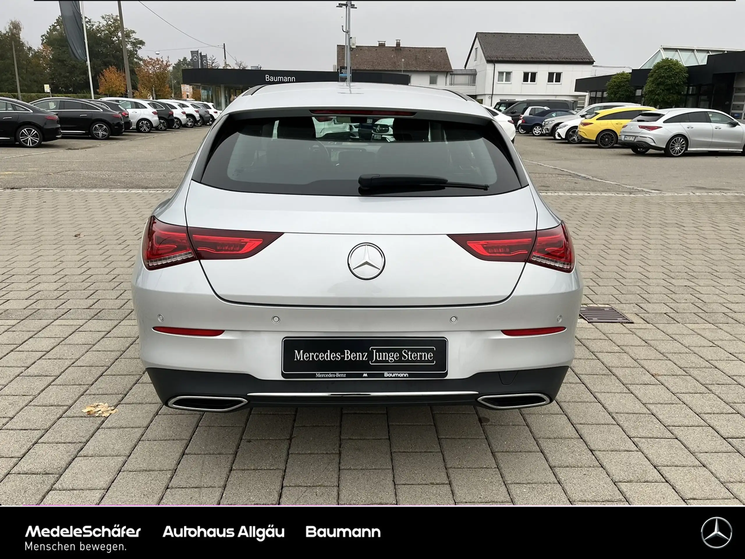 Mercedes-Benz - CLA 180