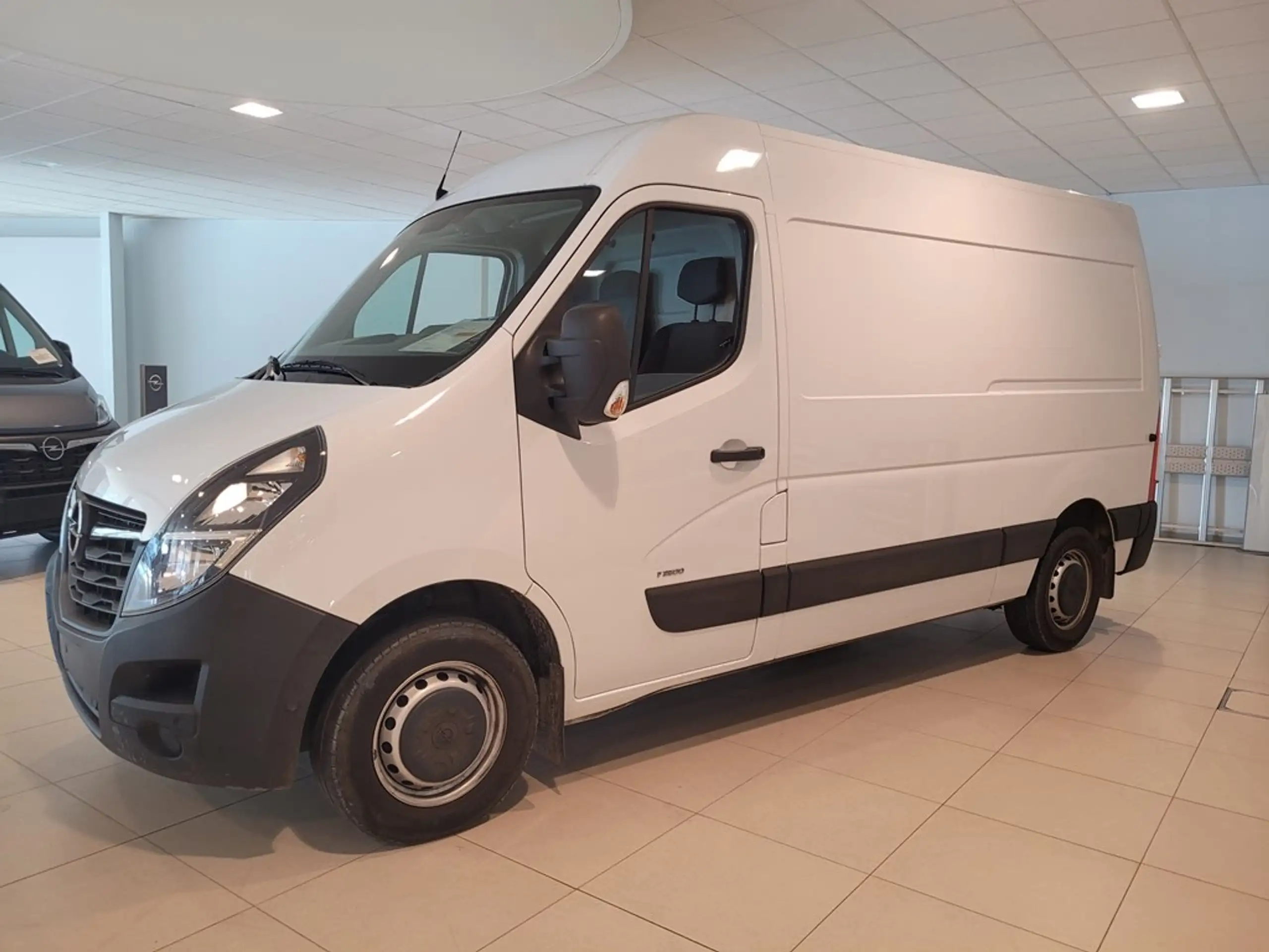 Opel Movano 2021